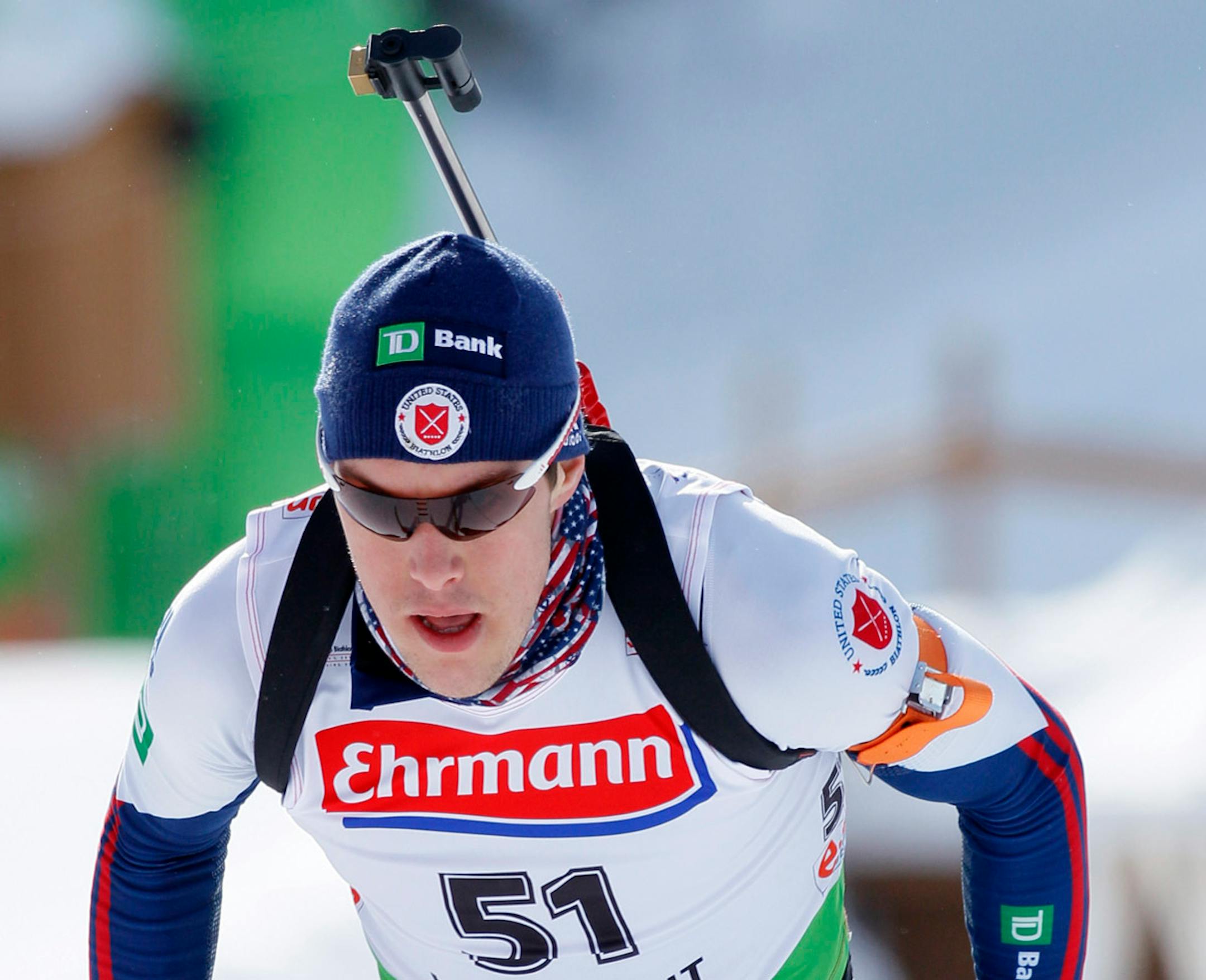 Leif Nordgren, of Marine, Minn., competes in the men's sprint race at the Biathlon World Cup, Thursday, Feb. 10, 2001 in Fort Kent, Maine. (AP Photo/Robert F. Bukaty)