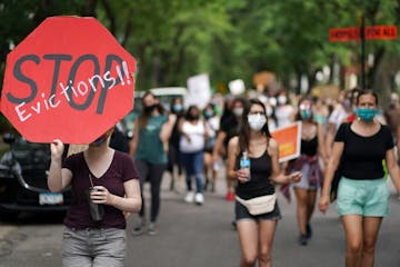 Renters and community members organized by Inquilinxs Unidxs Por Justicia and United Renters For Justice marched Saturday from the home of Cecil Smith