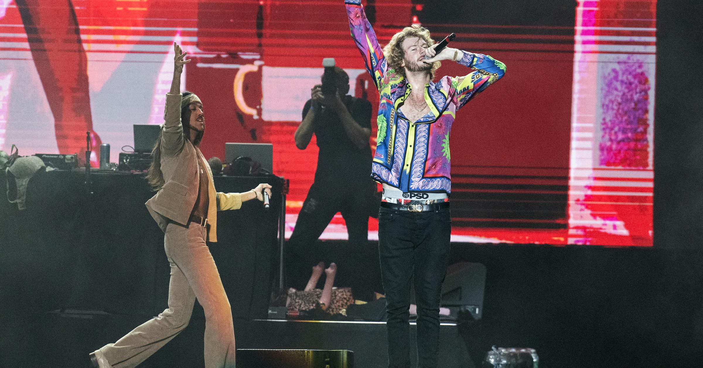 Review: Poppy Minnesota rapper Yung Gravy is all fluff at fair grandstand