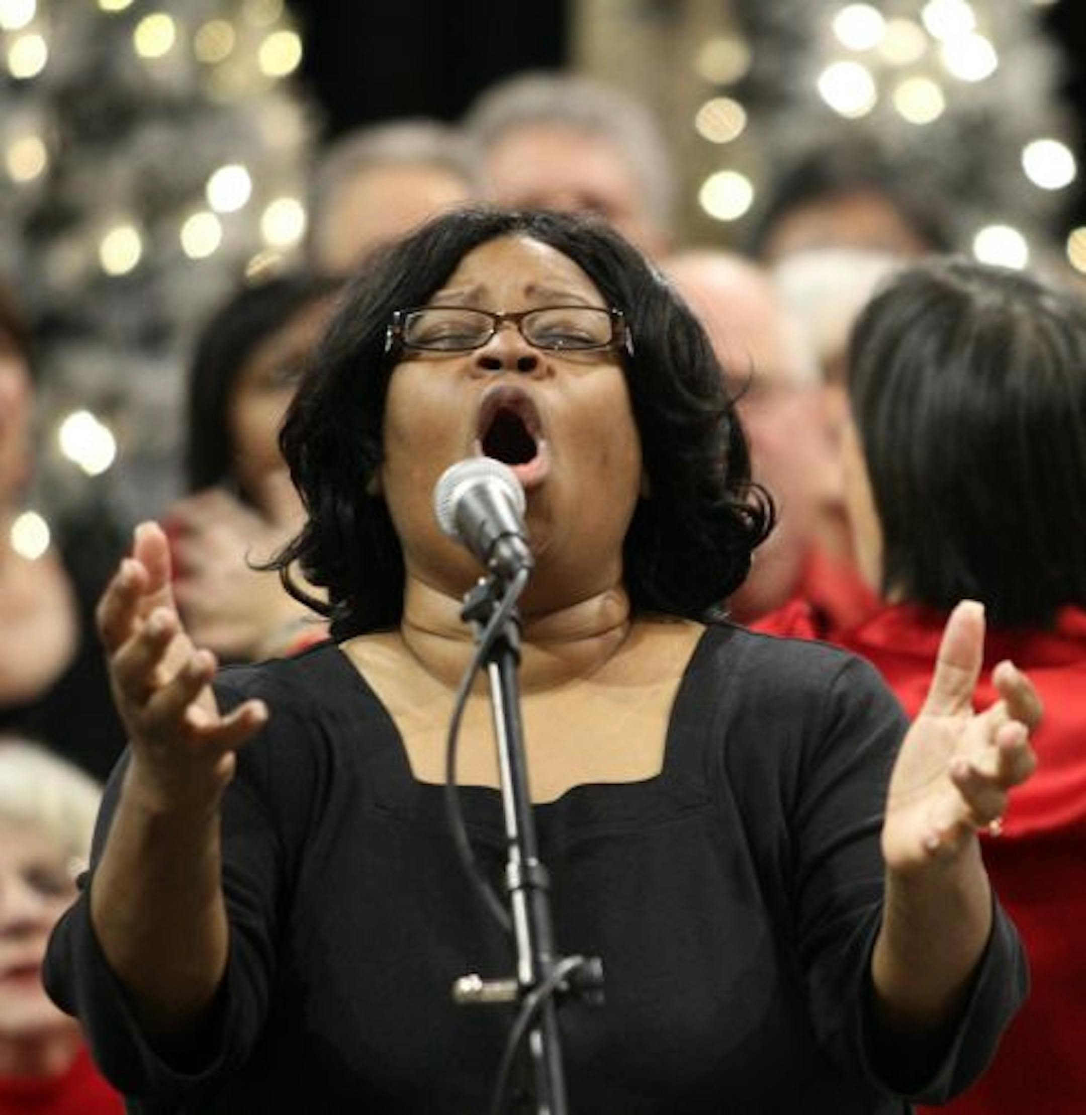 Sandy Robinson, new director of the Twin Cities Community Gospel Choir.