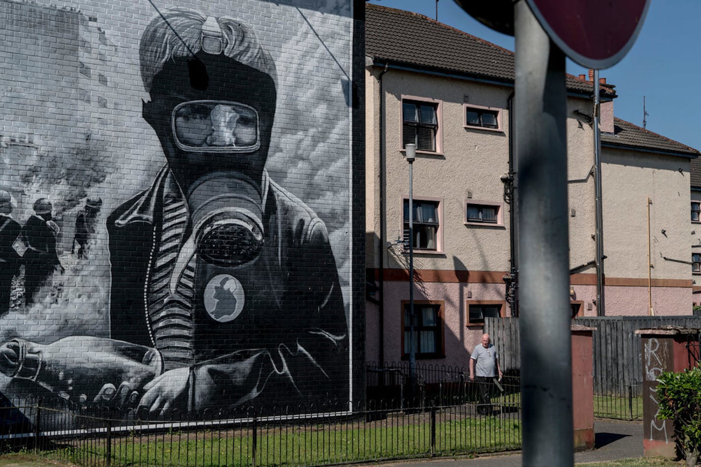 Republican murals depicting the Troubles in the Bogside area of Londonderry, where the "Bloody Sunday" killings of demonstrators were carried out in 1972, in Northern Ireland.
ANDREW TESTA