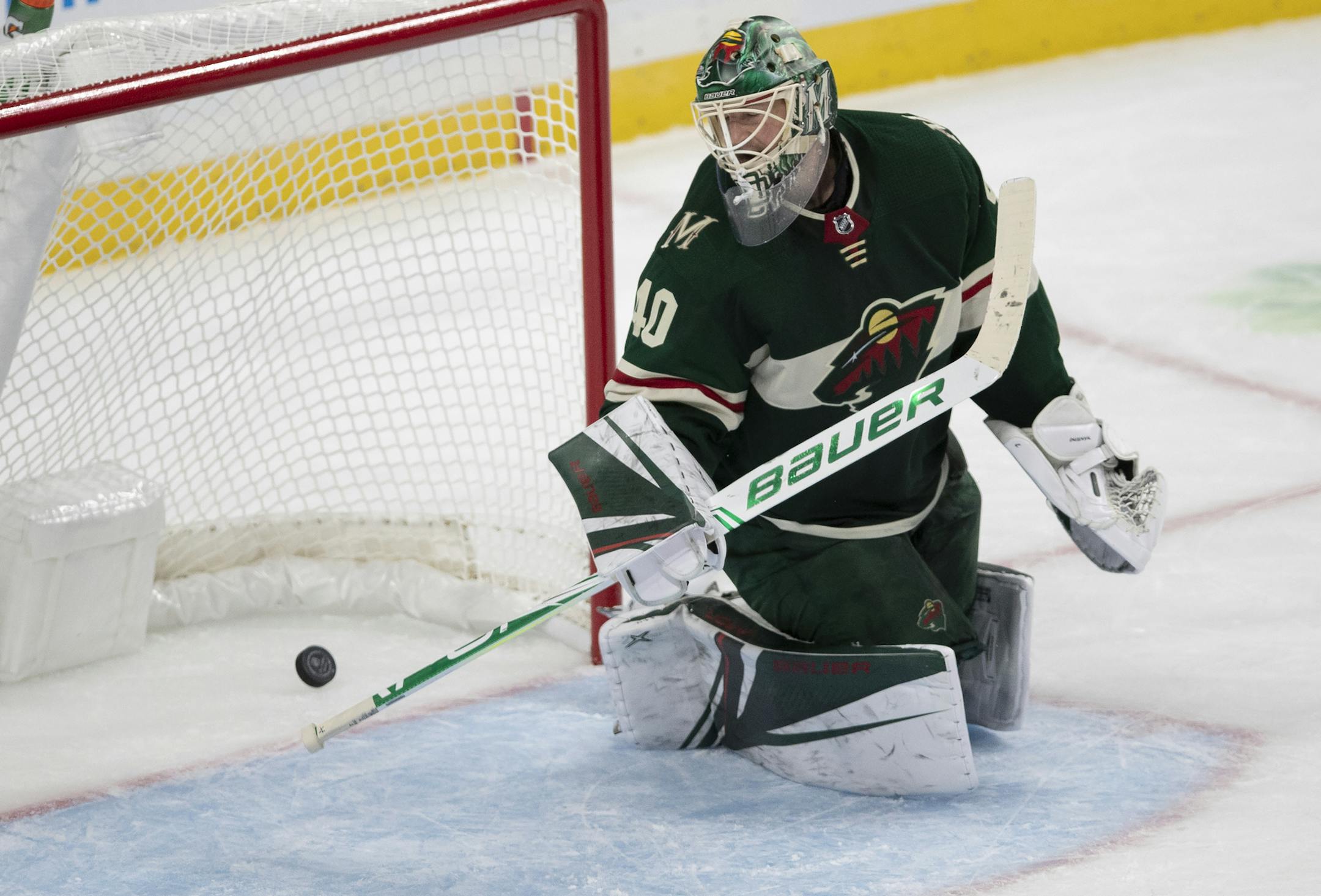 Pittsburgh Penguins defenseman Kris Letang (58) scored a second period goal over Minnesota Wild goaltender Devan Dubnyk (40)at Xcel Energy Center.] Jerry Holt • Jerry.holt@startribune.com Wild home opener vs. Pittsburgh Penguins at Xcel Energy Center Saturday Oct. 12, 2019. Minneapolis, MN. Jerry Holt