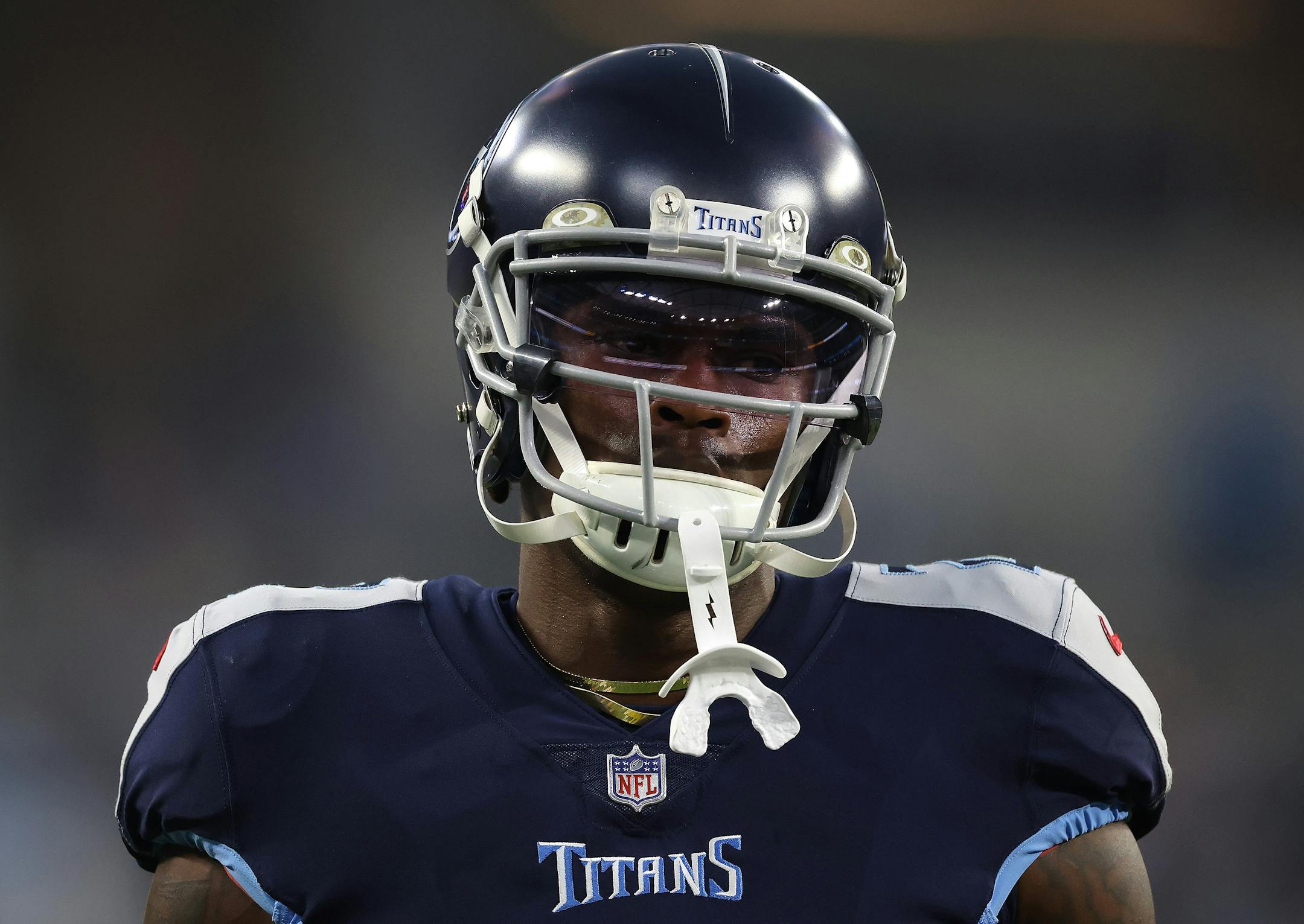 Julio Jones (2) of the Tennessee Titans warms up prior to facing the Los Angeles Rams at SoFi Stadium on Nov. 7, 2021, in Inglewood, California. The Tampa Bay Buccaneers are reportedly signing Jones to a one-year contract. (Harry How/Getty Images/TNS) ORG XMIT: 54184350W