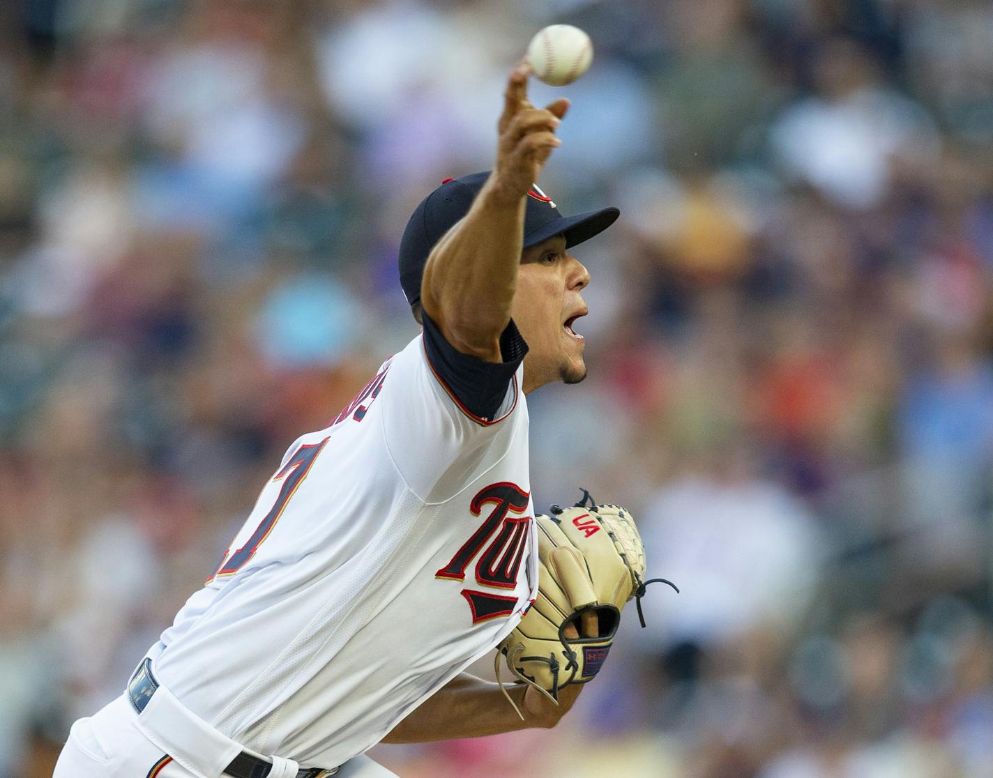 Minnesota Twins pitcher Jose Berrios throws to the Atlanta Braves during the first inning of a baseball game Tuesday, Aug. 6, 2019 in Minneapolis. (AP Photo/Andy Clayton- King)