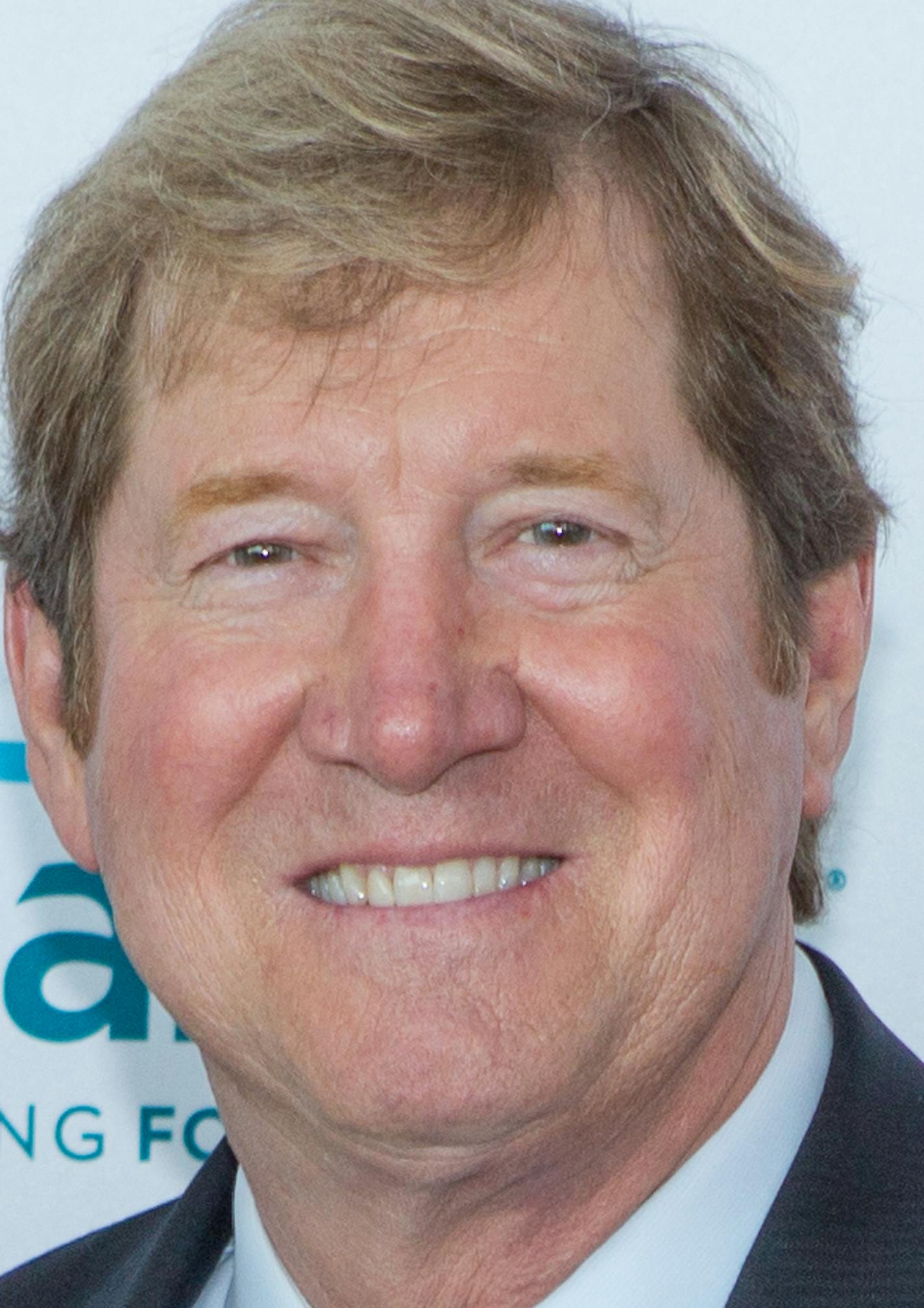 Minnesota congressman Jason Lewis and his wife Leigh on the red carpet at the Starkey Hearing Foundation "So The World May Hear" Gala. [ Special to Star Tribune, photo by Matt Blewett, Matte B Photography, matt@mattebphoto.com, July 16, 2017, Starkey Hearing Foundation "So The World May Hear" Gala, The Saint Paul RiverCentre, St. Paul, Minnesota, SAXO&#x2020;1004106817 STARKEY071717 Had to look up wife's name online.