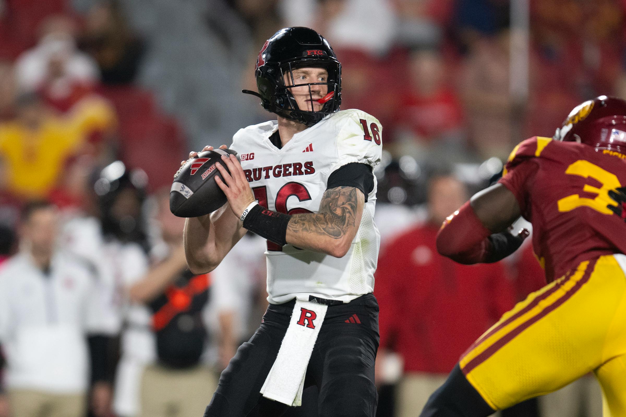 MN Gophers face Athan Kaliakmanis, Rutgers