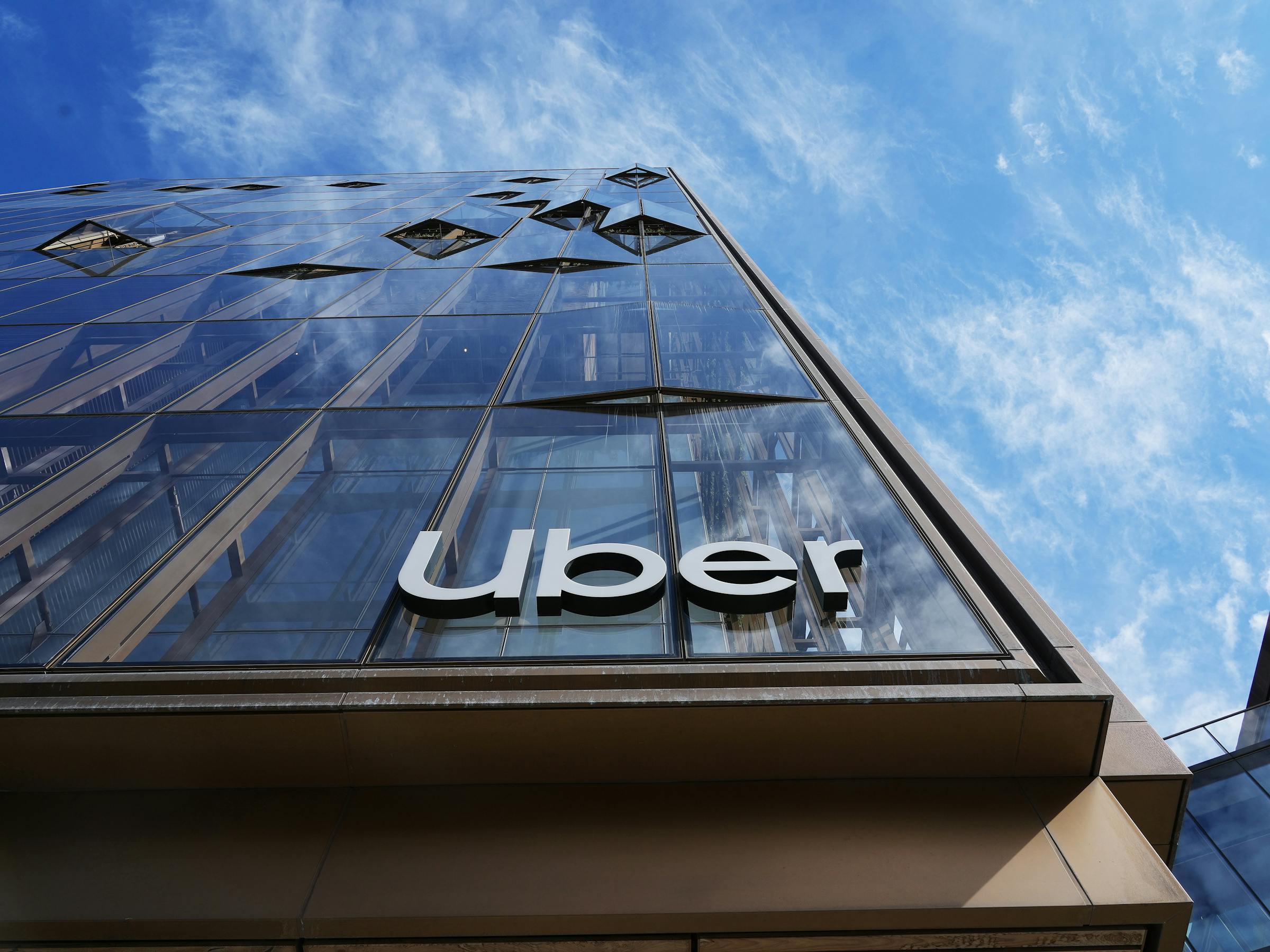 Which US companies are pulling back on diversity initiatives?