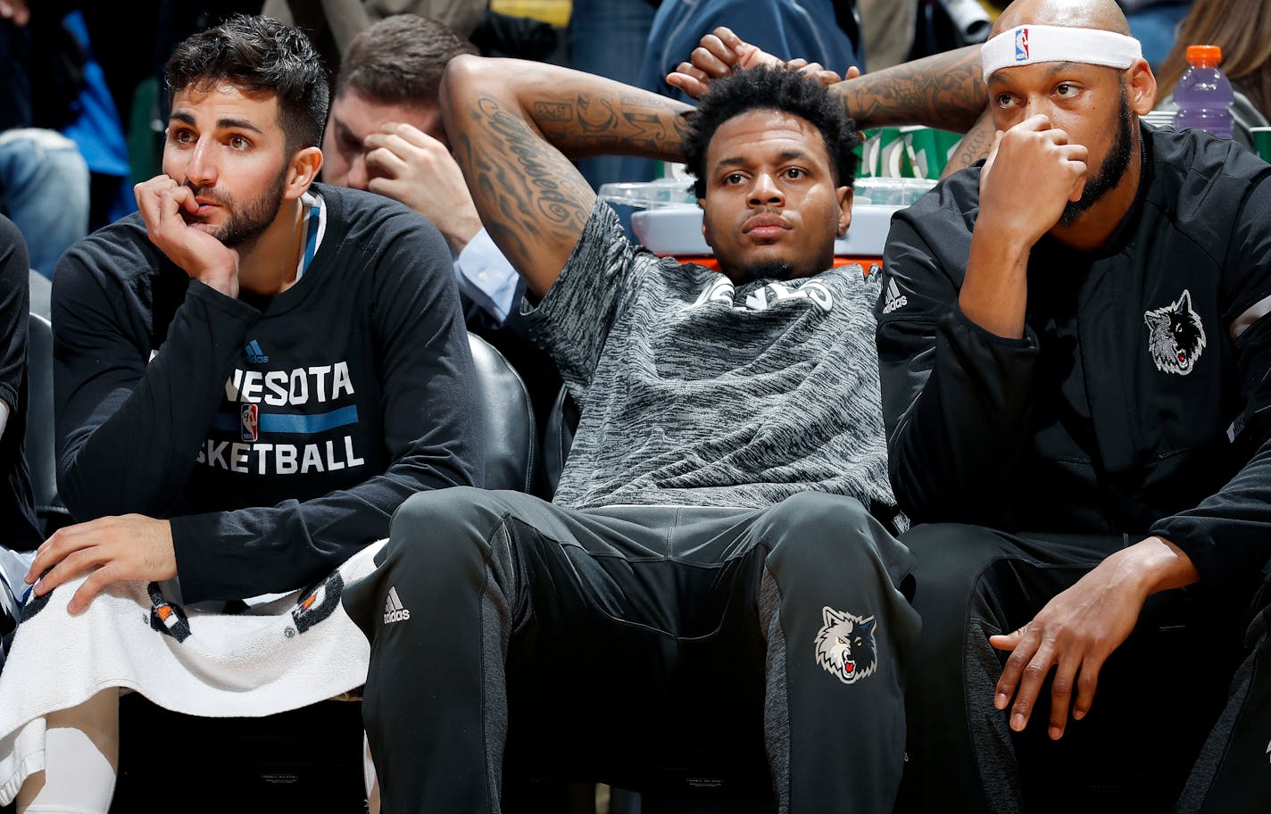 Ricky Rubio, Brandon Rush and Adreian Payne sat on the bench late in the fourth quarter. Utah beat Minnesota by a final score of 112-103. ] CARLOS GONZALEZ cgonzalez@startribune.com - November 28, 2016, Minneapolis, MN, Target Center, NBA, Minnesota Timberwolves vs. Utah Jazz