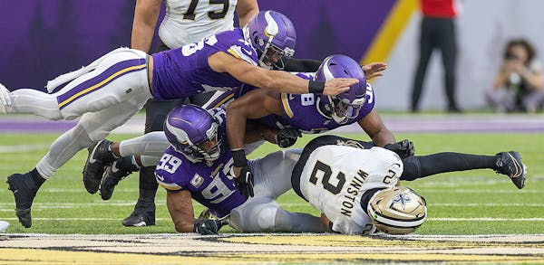Vikings defense 'stepping up to the plate' during five-game winning streak
