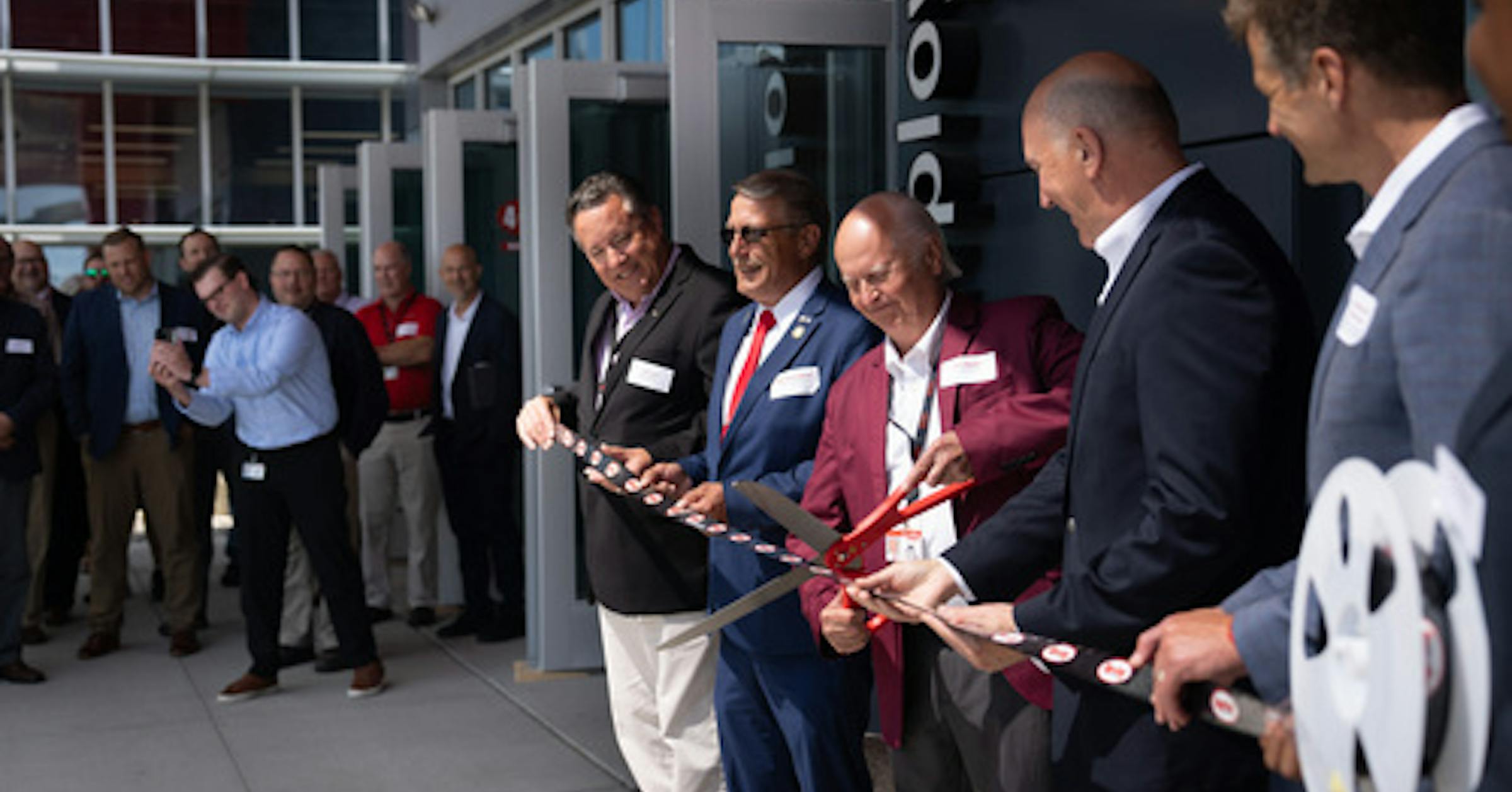 Digi-Key opens $400M distribution center in Thief River Falls