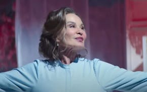 Jessica Lange takes a well-deserved bow in "The Great Lillian Hall."