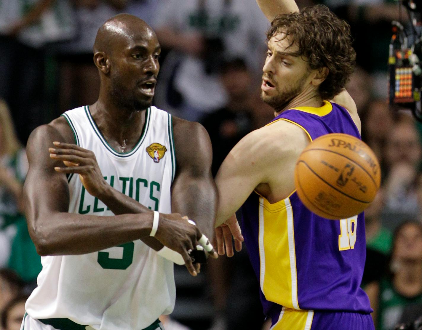 Former Timberwolves forward Kevin Garnett returns Sunday to the Target Center with his struggling Boston Celtics, who have lost six of their past 10 games and surrendered the top spot in the East to the Chicago Bulls.
