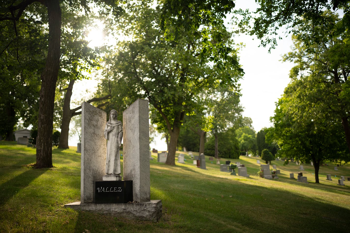 A monument at Lakewood Cemetery in Minneapolis, the city's largest home for the departed, photographed Wednesday evening, June 29, 2022. ] JEFF WHEELER • Jeff.Wheeler@startribune.com