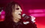 Alice Cooper performs with the Hollywood Vampires at the River Centre in St. Paul, MN, on Sunday evening. ] Isaac Hale &#x2022; isaac.hale@startribune