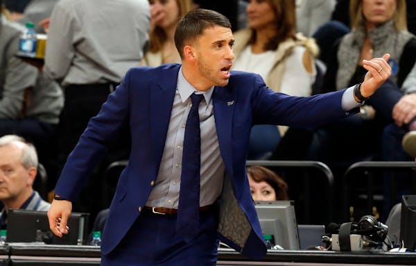 Minnesota Timberwolves interim head coach Ryan Saunders directs his team in the first half of an NBA basketball game against the New Orleans Pelicans 