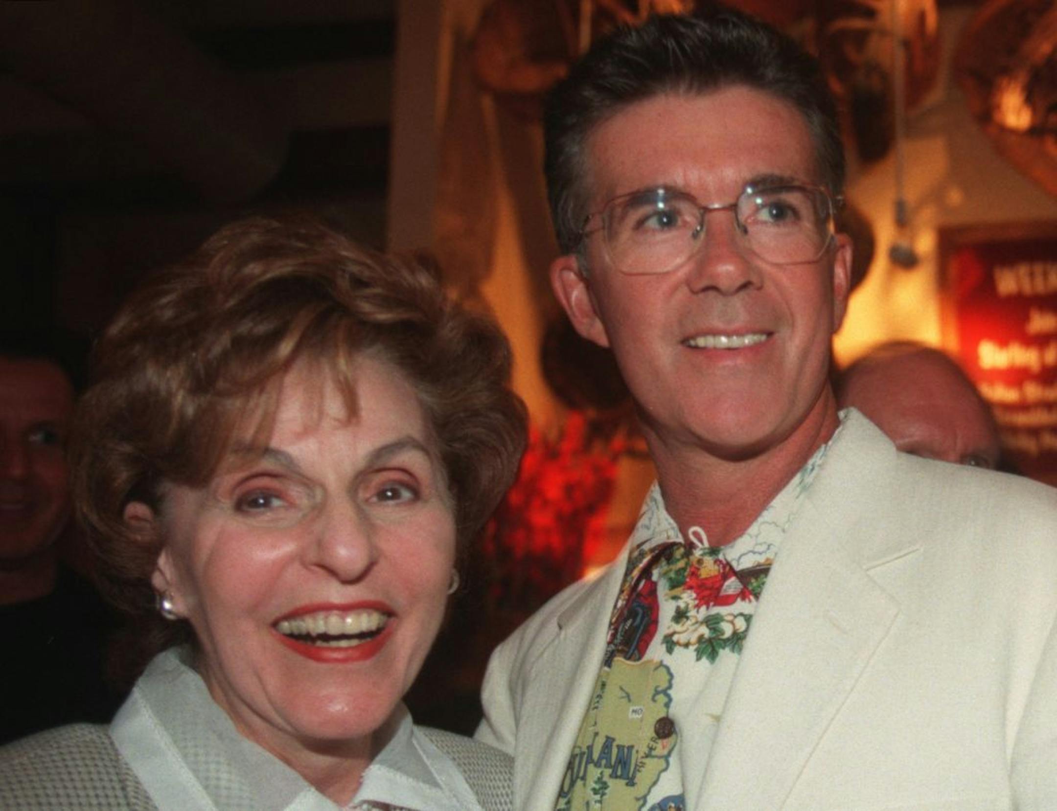 Alan Thicke and Frau Weisler pose together during a dinner for the cast of the musical Chicago in July 1988 in Costa Mesa, Calif. Thicke died on Tuesday, Dec. 13, 2016. (Don Bartletti/Los Angeles Times/TNS