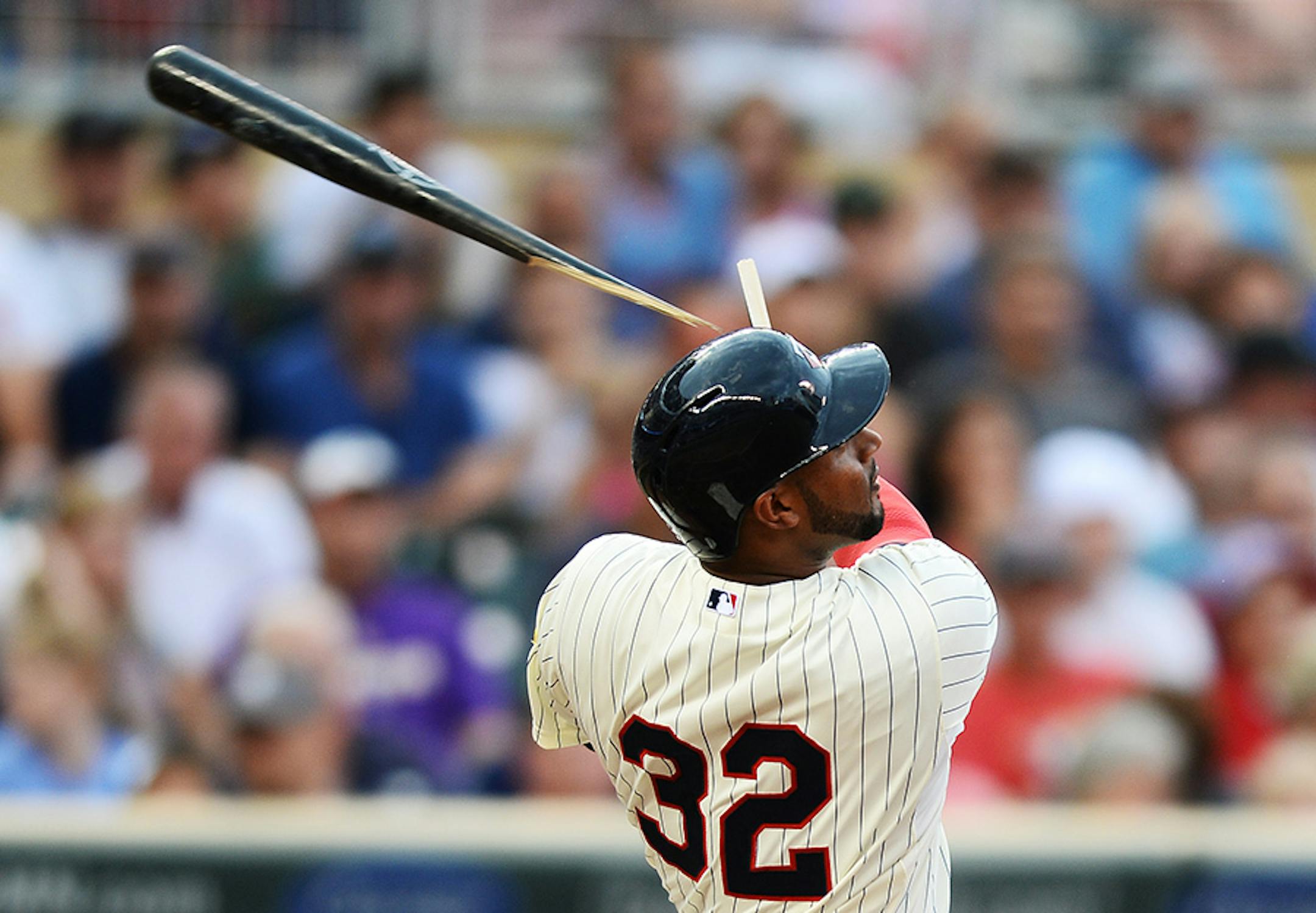 Minnesota Twins center fielder Aaron Hicks