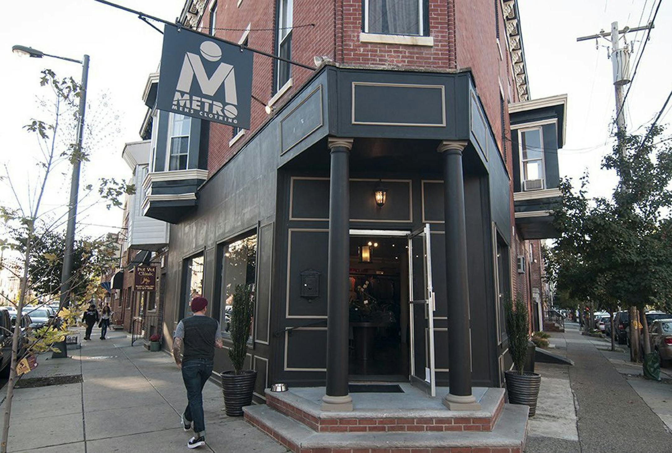 Amid the coronavirus pandemic, small businesses are under duress and the impact on surrounding neighborhoods will be reflected in real estate prices. (Patrick McPeak/Philadelphia Inquirer/TNS) ORG XMIT: 1680045