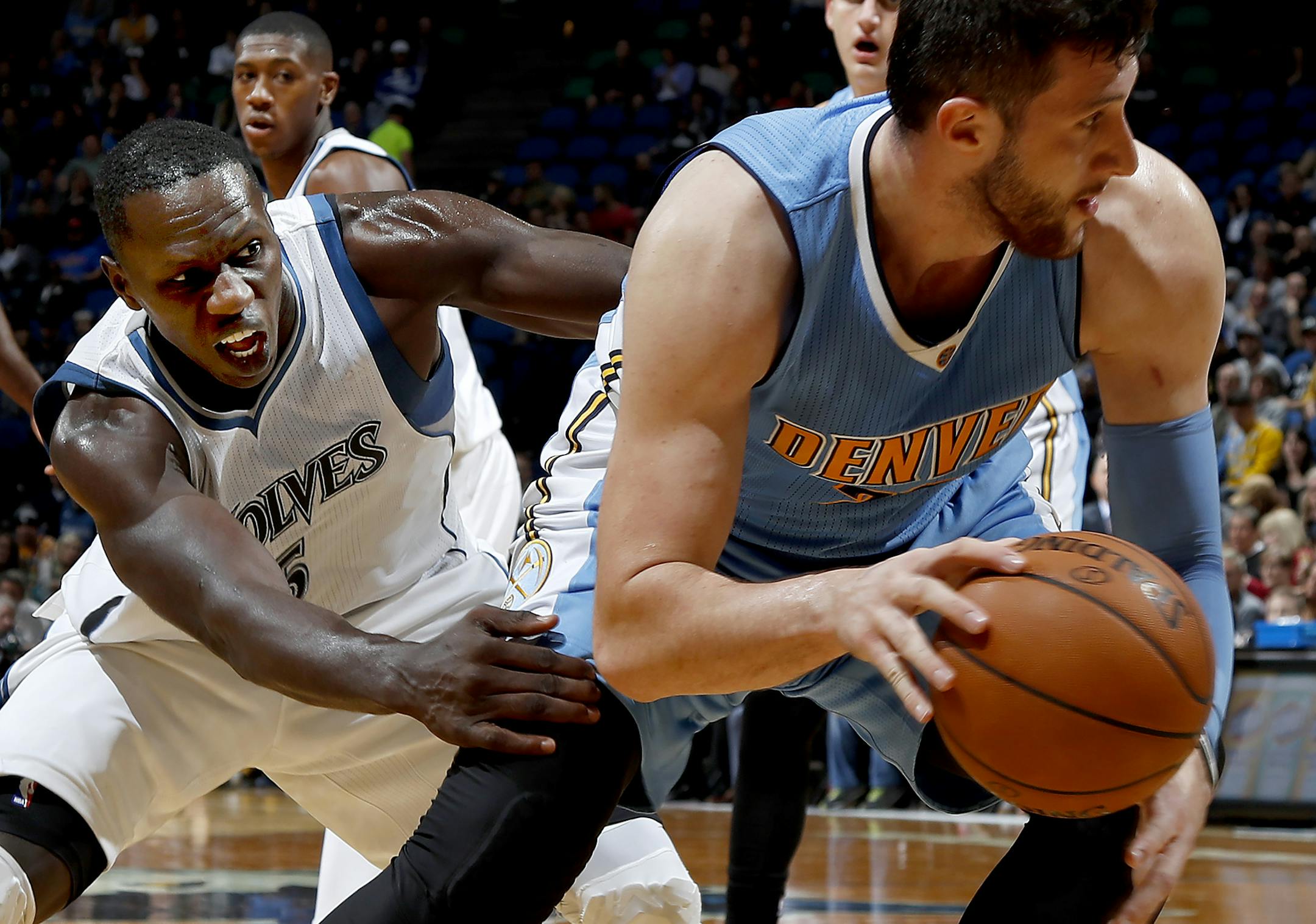 Gorgui Dieng (5) defended in the Jusuf Nurkic (23) in the third quarter. ] CARLOS GONZALEZ cgonzalez@startribune.com - November 3, 2016, Minneapolis, MN, Target Center, NBA, Minnesota Timberwolves vs. Denver Nuggets