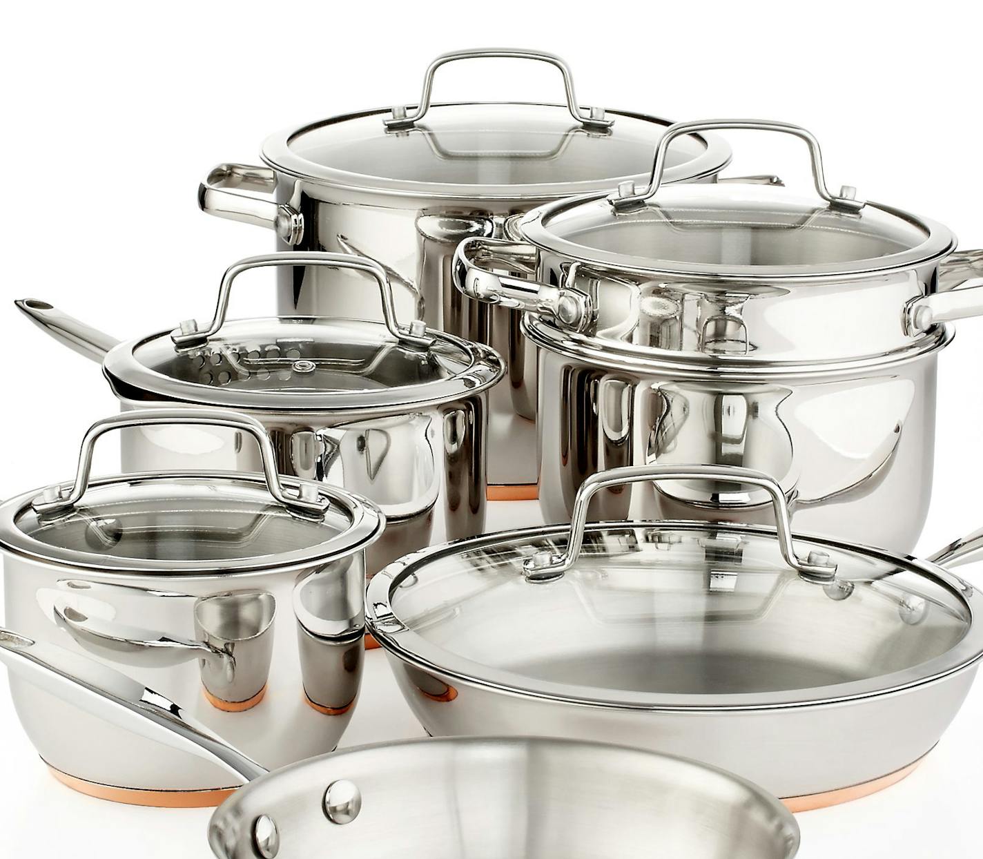 A set or pieces of the Martha Stewart Collection cooper-bottomed cookware, available at Macy's, would be a nice gift for the family chef. (Macy's/MCT) ORG XMIT: 1146072