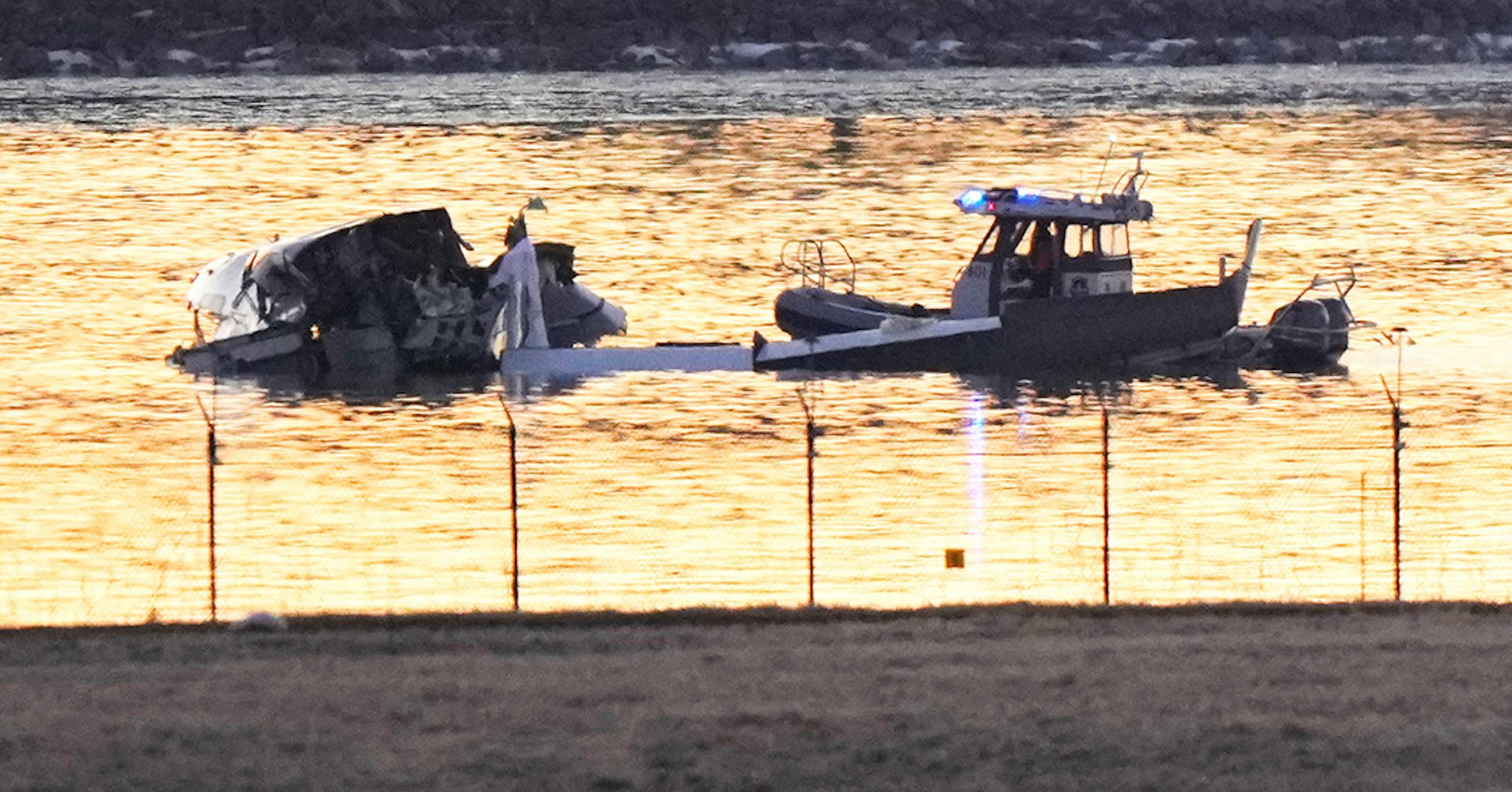 Deadly Collision Between American Airlines Jet and Army Helicopter Leaves Many Feared Dead
