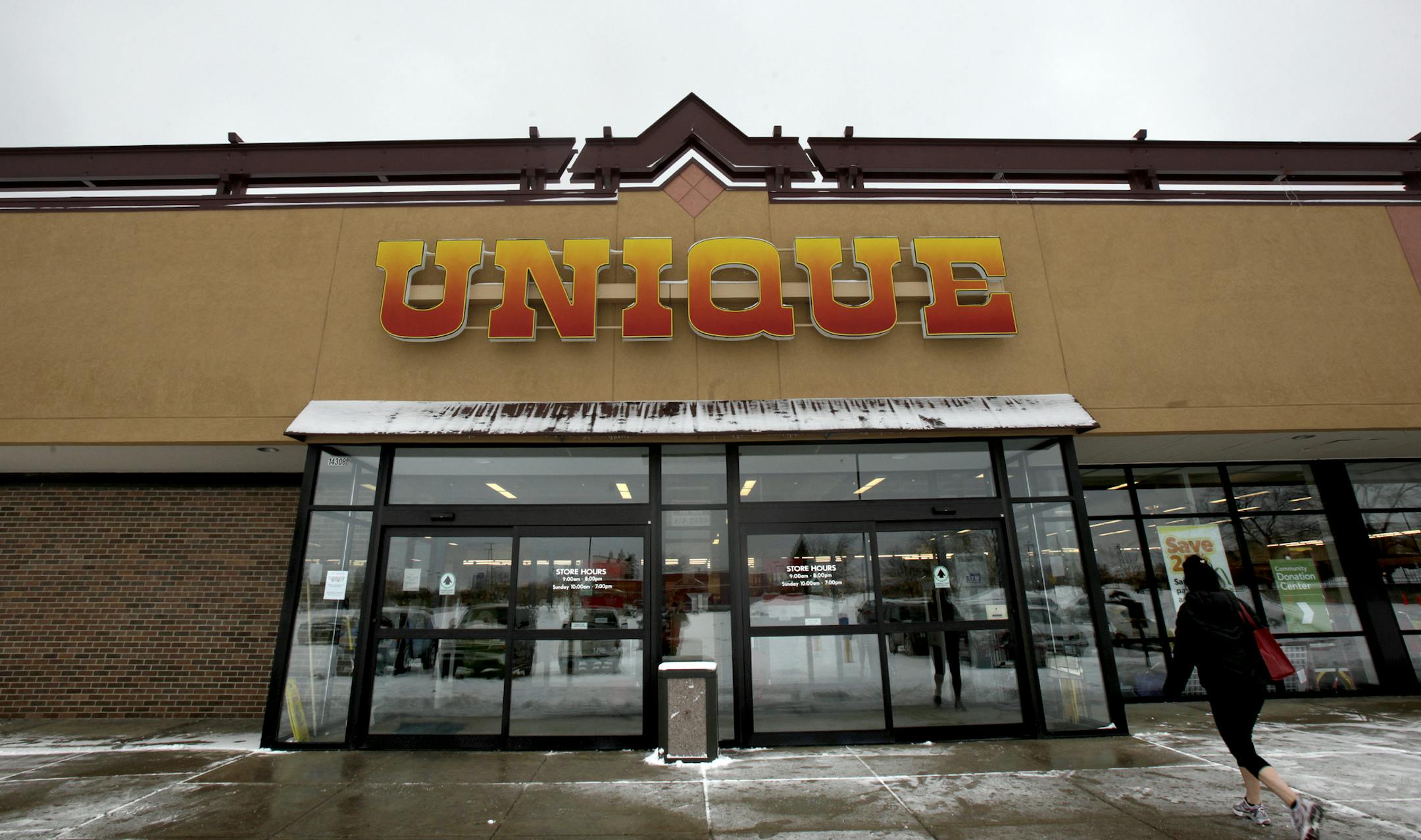 Unique thrift store in Burnsville, MN on March 18, 2013. ] JOELKOYAMA‚Ä¢joel koyama@startribune.com Burnsville has 17 thrift stores and is deciding if it needs zoning or rules to regulate them. This can be shot at any time during regular store hours. Please take a photo of the outside and one inside that may say - thirft store.