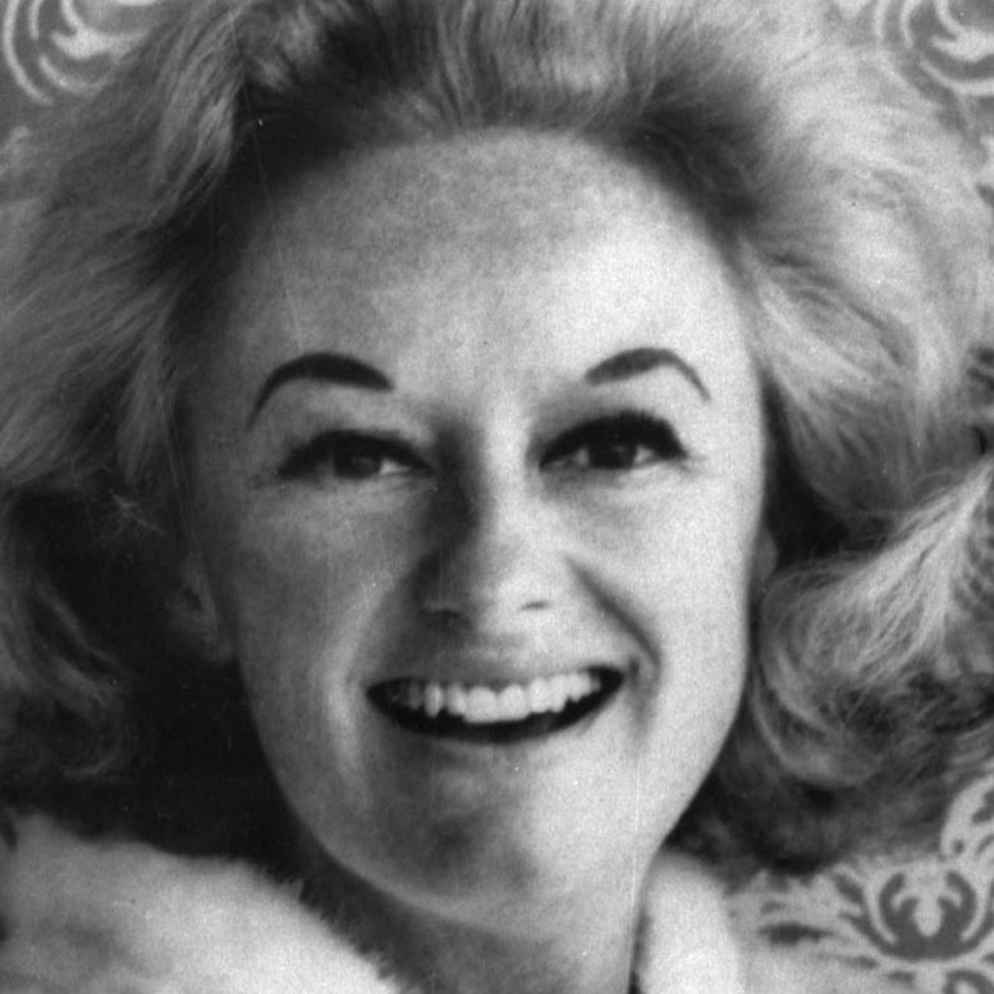 Comedian Phyllis Diller