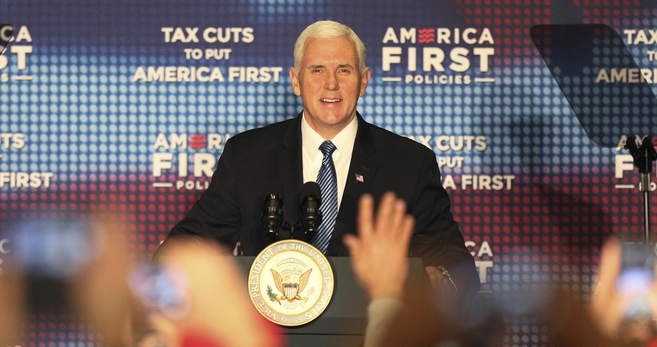 Vice President Mike Pence rallied Republicans in downtown Minneapolis Wednesday morning, selling the partyís tax cuts and talking up the state of the U.S. economy under President Donald Trump. ] Minnesota Republican U.S. Reps. Erik Paulsen, Tom Emmer and Jason Lewis joined Pence on stage Wednesday as the vice president spoke to several hundred people.
BRIAN PETERSON ï brian.peterson@startribune.com
Minneapolis, MN 03/27/18