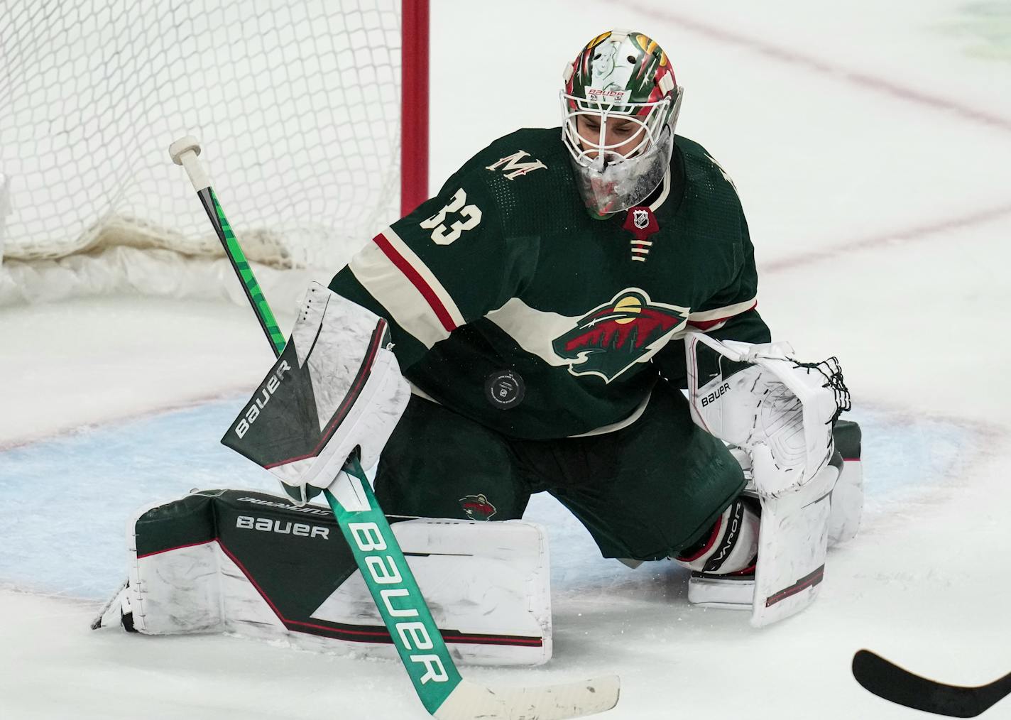 Minnesota Wild goaltender Cam Talbot (33) blocked a shot in the second period.