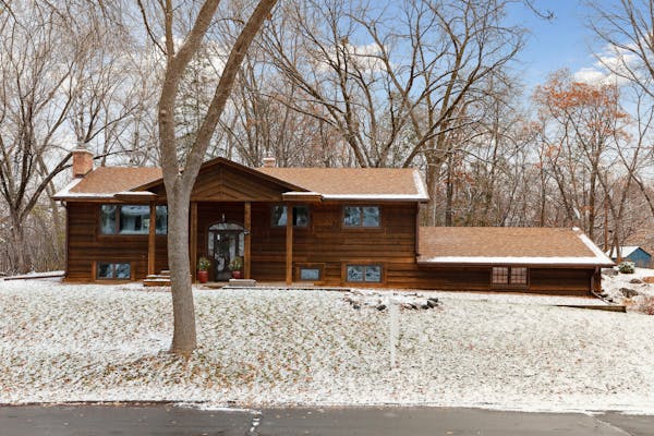 Cabin-like Eden Prairie house in wildlife-filled woods lists for $499,900