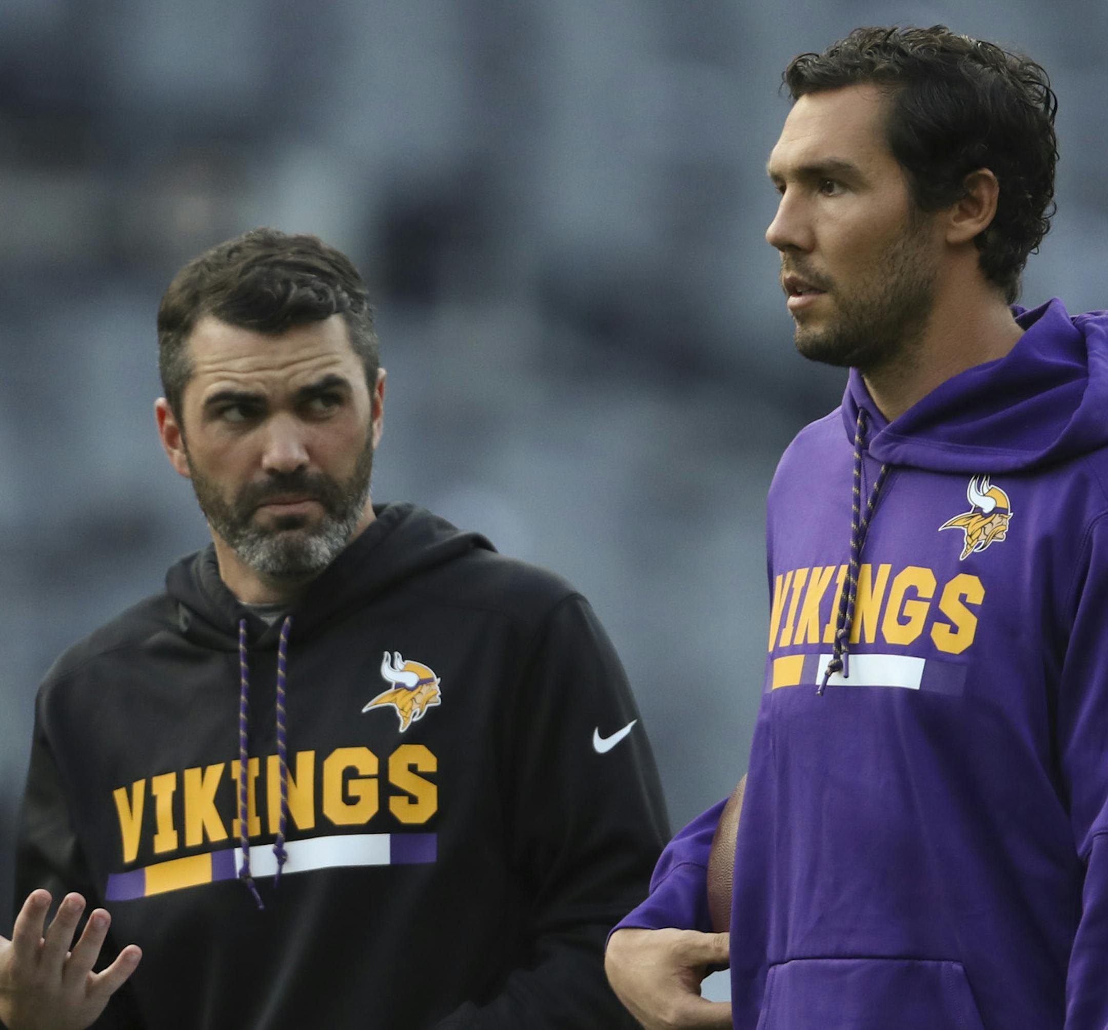Minnesota Vikings quarterback Sam Bradford was on the field throwing during early warmups Monday evening in Chicago. Here he spoke with Vikings quarterback coach Kevin Stefanski. ] JEFF WHEELER &#xef; jeff.wheeler@startribune.com The Minnesota Vikings faced the Chicago Bears in an NFL Monday Night Football game on October 9, 2017 at Soldier Field in Chicago.
