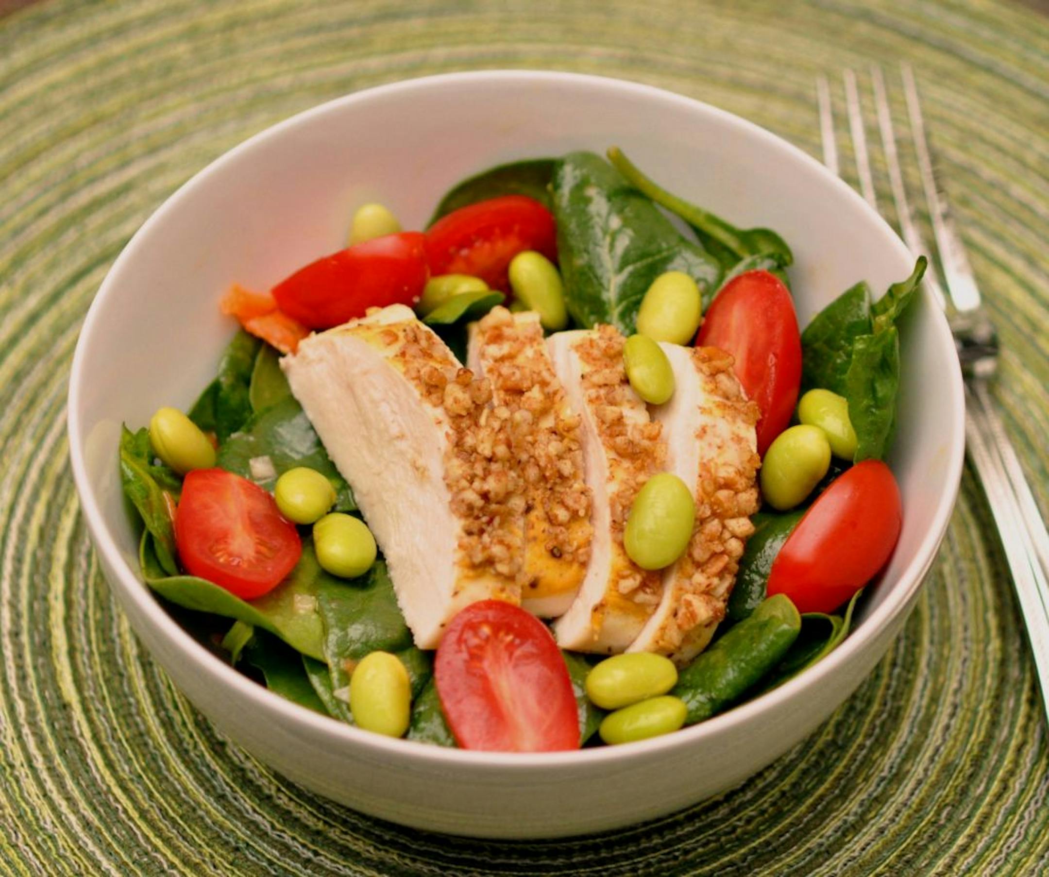 Healthy Family: Spinach Salad with Pecan Crusted Chicken
