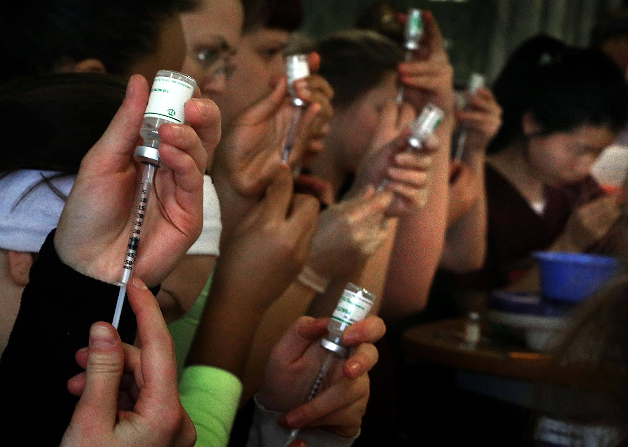 Undergraduate nursing students practiced injection techniques and procedures during class at the University of Minnesota. ] JIM GEHRZ ‚Ä¢ jgehrz@startribune.com / Minneapolis, MN / February 6, 2014 / 2:30 PM / BACKGROUND INFORMATION: Students will be working in class with mannequin patients at the Minnesota School of Nursing at the U of M.