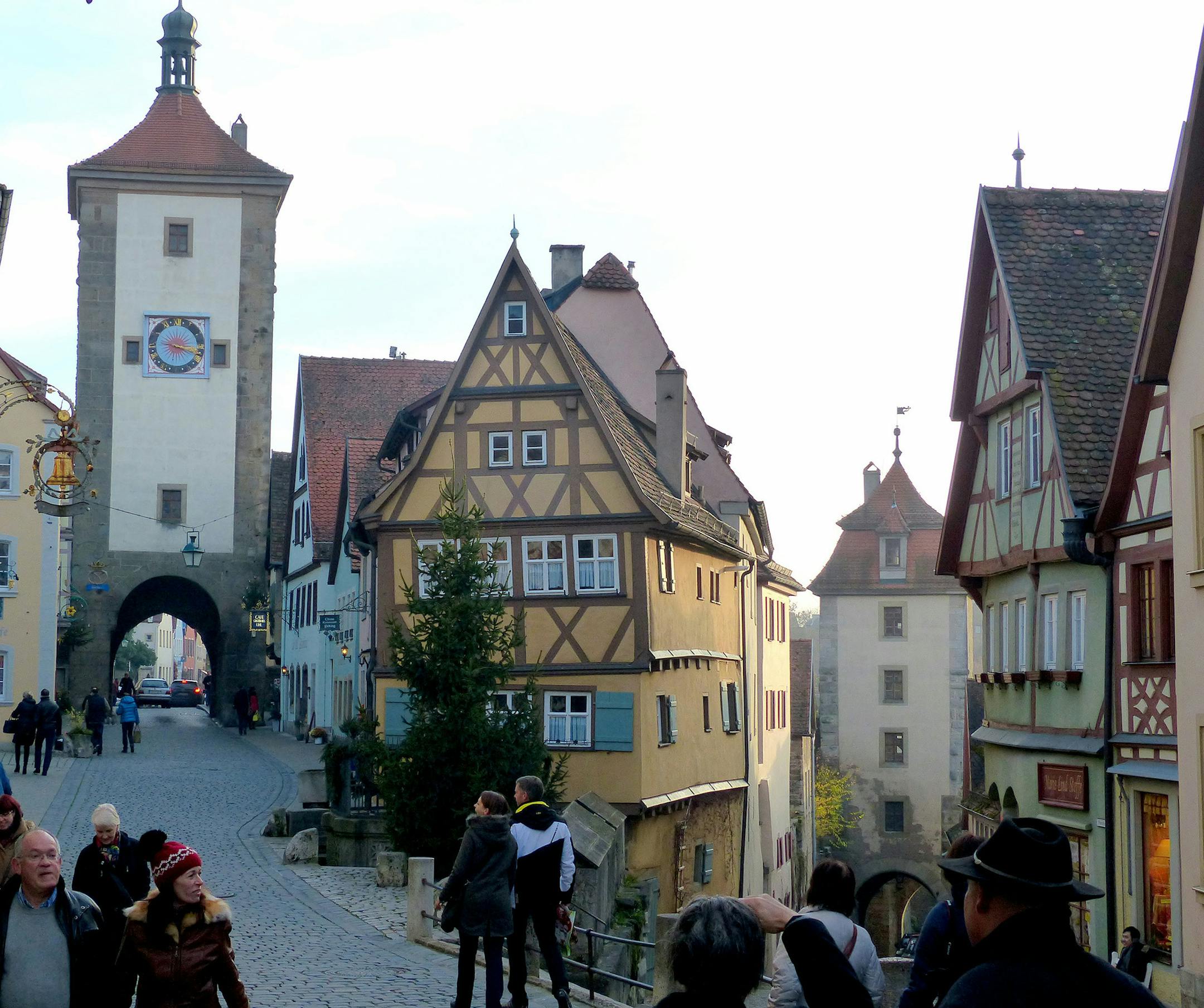 caption: Rothenburg street ] Credit: Raphael Kadushin;