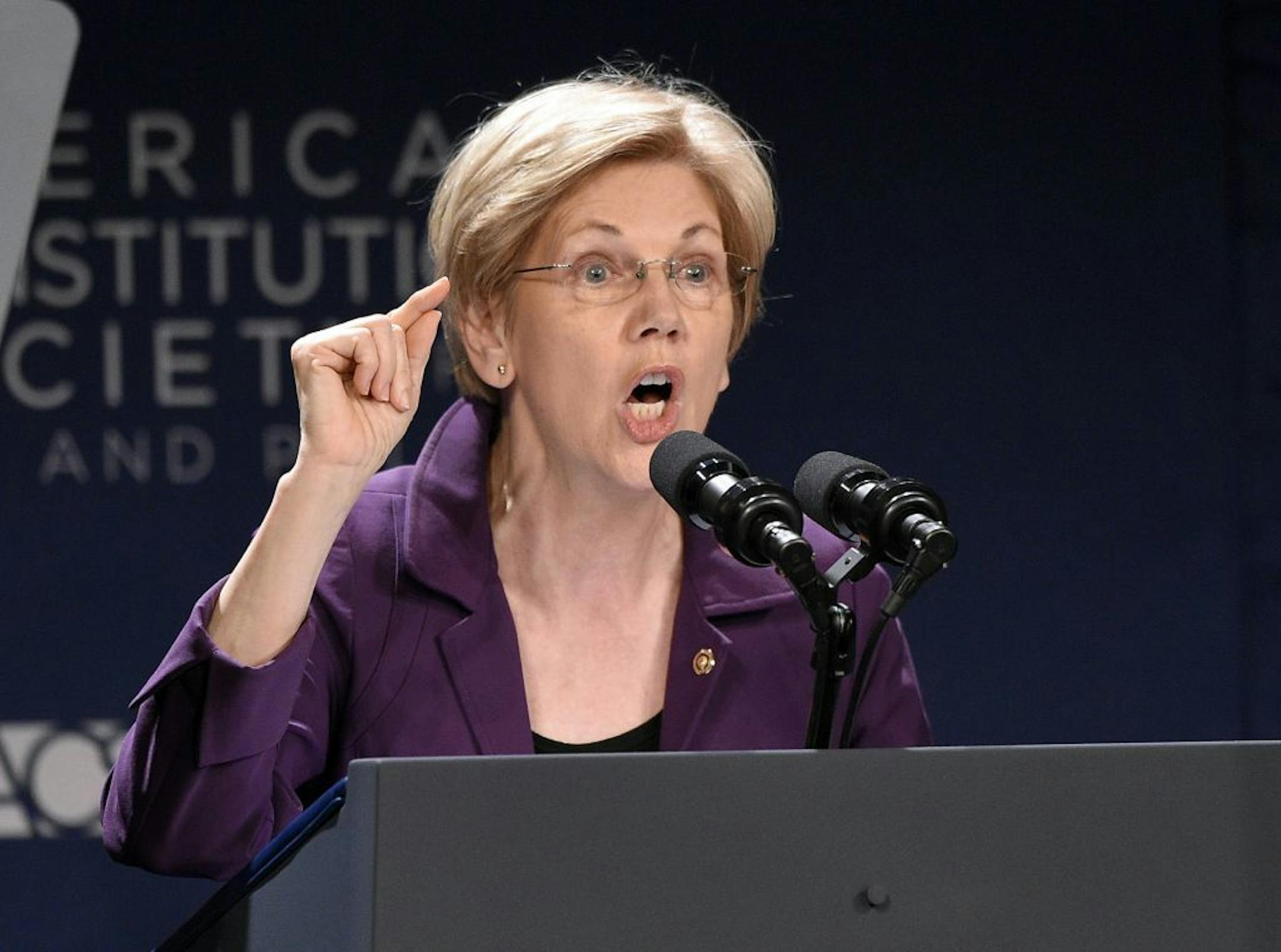 Sen. Elizabeth Warren, D-Mass., speaks at the American Constitution Society for Law and Policy 2016 National Convention, Thursday, June 9, 2016, in Washington.