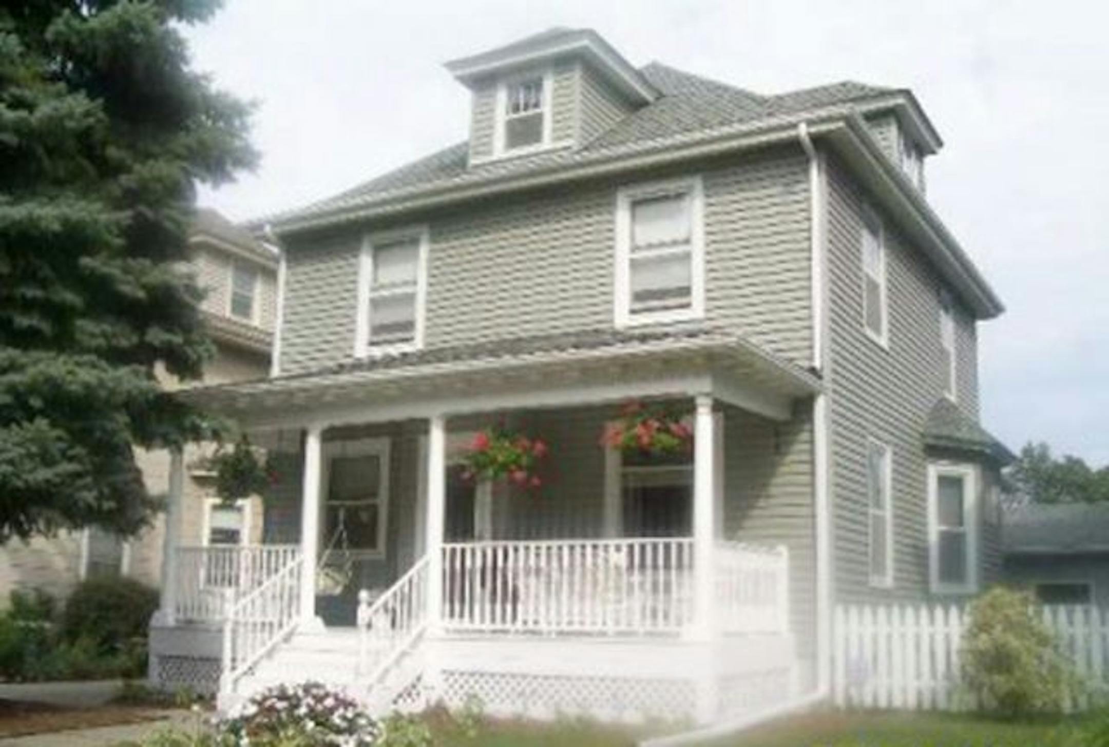 MINNEAPOLIS: Built in 1905, this four-bedroom, one-plus-bathroom house has 2,100 finished square feet. Its location in the Marcy Holmes neighborhood is within walking distance of downtown, shops, restaurants, parks and a bus line. Listed by Lisa Robinson, Landis Realty, 612-232-2444.