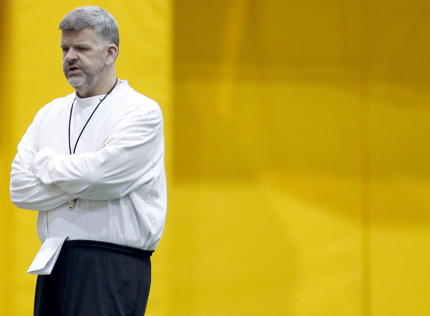 University of Minnesota Gophers offensive coordinator Matt Limegrover during practice.] CARLOS GONZALEZ cgonzalez@startribune.com April 18, 2013, Minneapolis, Minn., NCAA, University of Minnesota Gophers Spring Football Practice, at Bierman complex, ORG XMIT: MIN1305081528221172