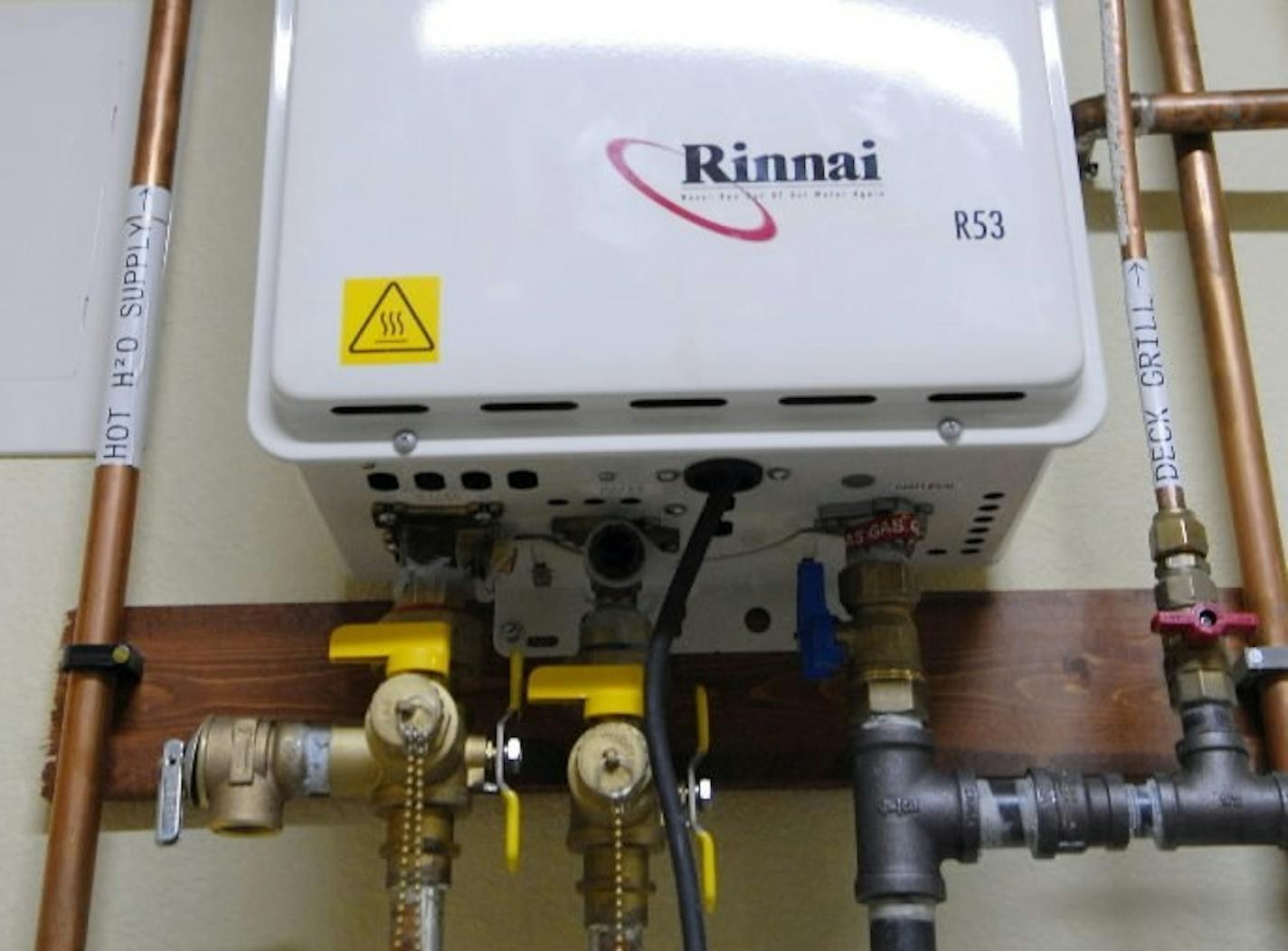 Tankless water heater