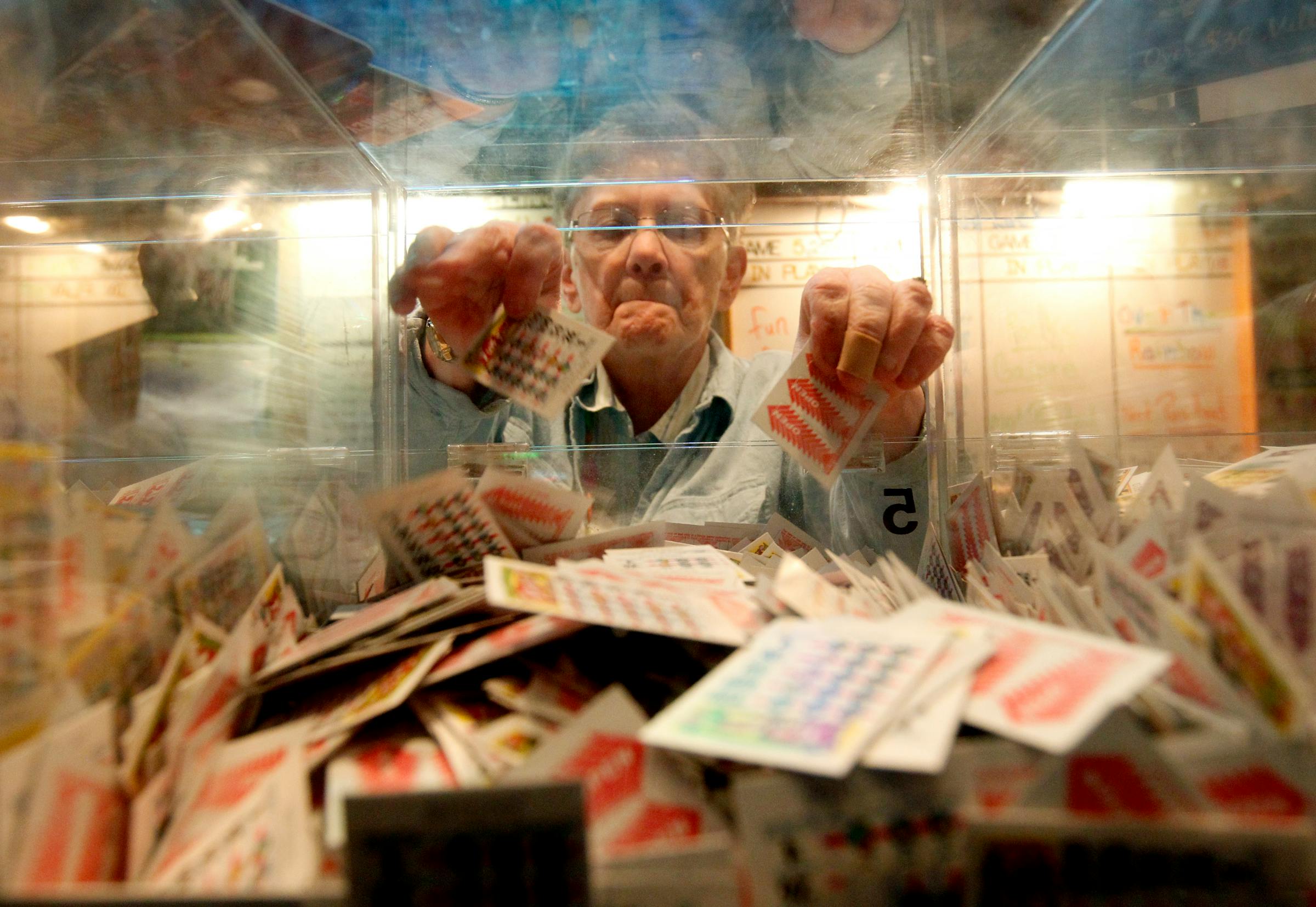 How did pulltabs become so popular in Minnesota?