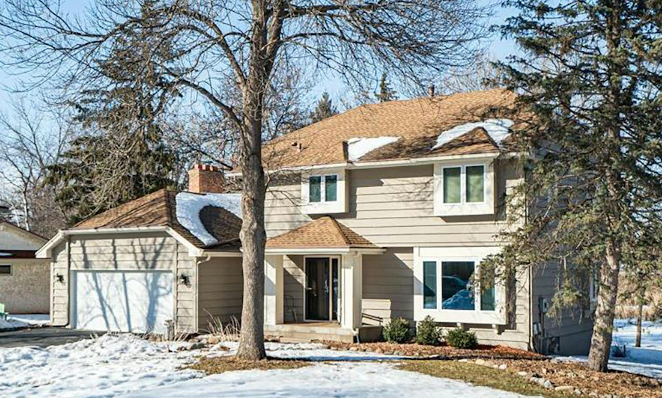 Arden Hills
Built in 1980, this four-bedroom, four-bath house has 2,959 square feet, and features four bedrooms on one level, fireplace, hardwood floors, formal dining room, eat-in kitchen, finished basement, deck, porch and shed.. Listed by Gabriel Anderson, Fulton Realty, 651-278-8377.