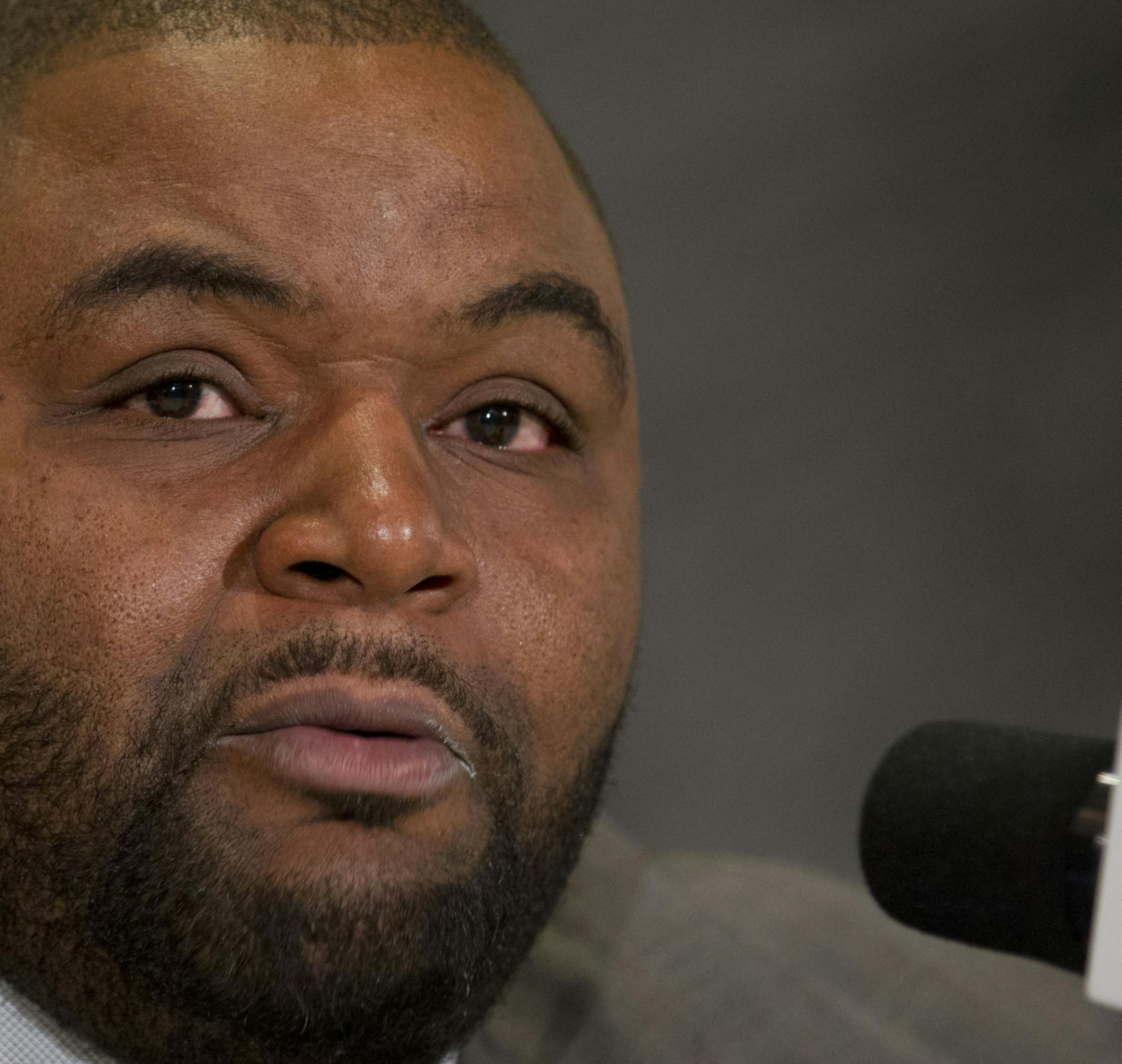 College Football Hall of Fame inductee Orlando Pace, offensive tackle from Ohio State, speaks during the 56th National Football Foundation Annual Awards ceremonies on Tuesday, Dec. 10, 2013 in New York. (AP Photo/Jin Lee) ORG XMIT: NYJL117