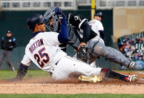 The Twins' Byron Buxton ran in the outfield for a second day in a row Monday, felt only occasional discomfort in his fractured left big toe and pronou