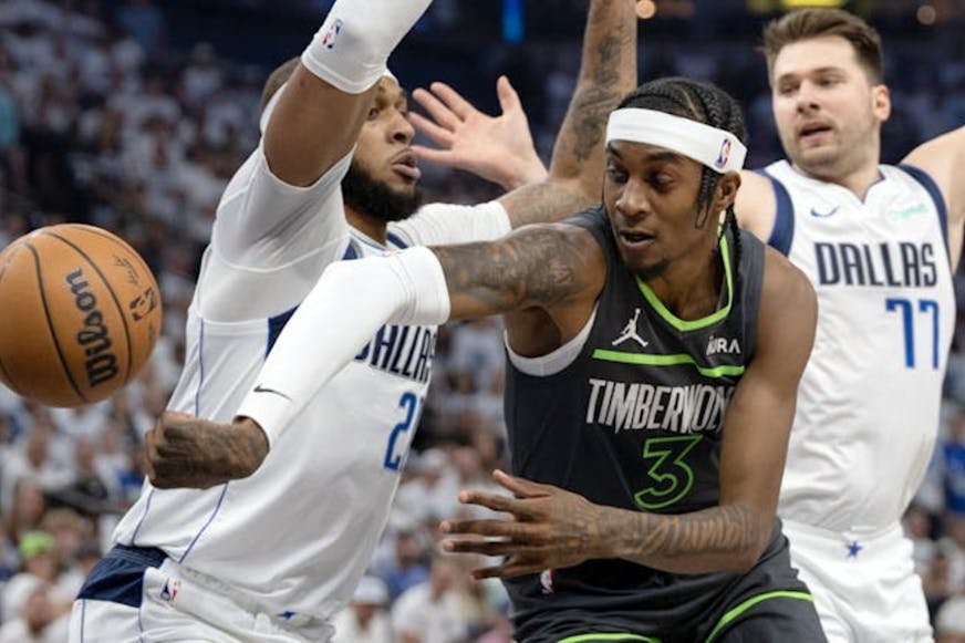 Timberwolves eliminate defending champion Nuggets