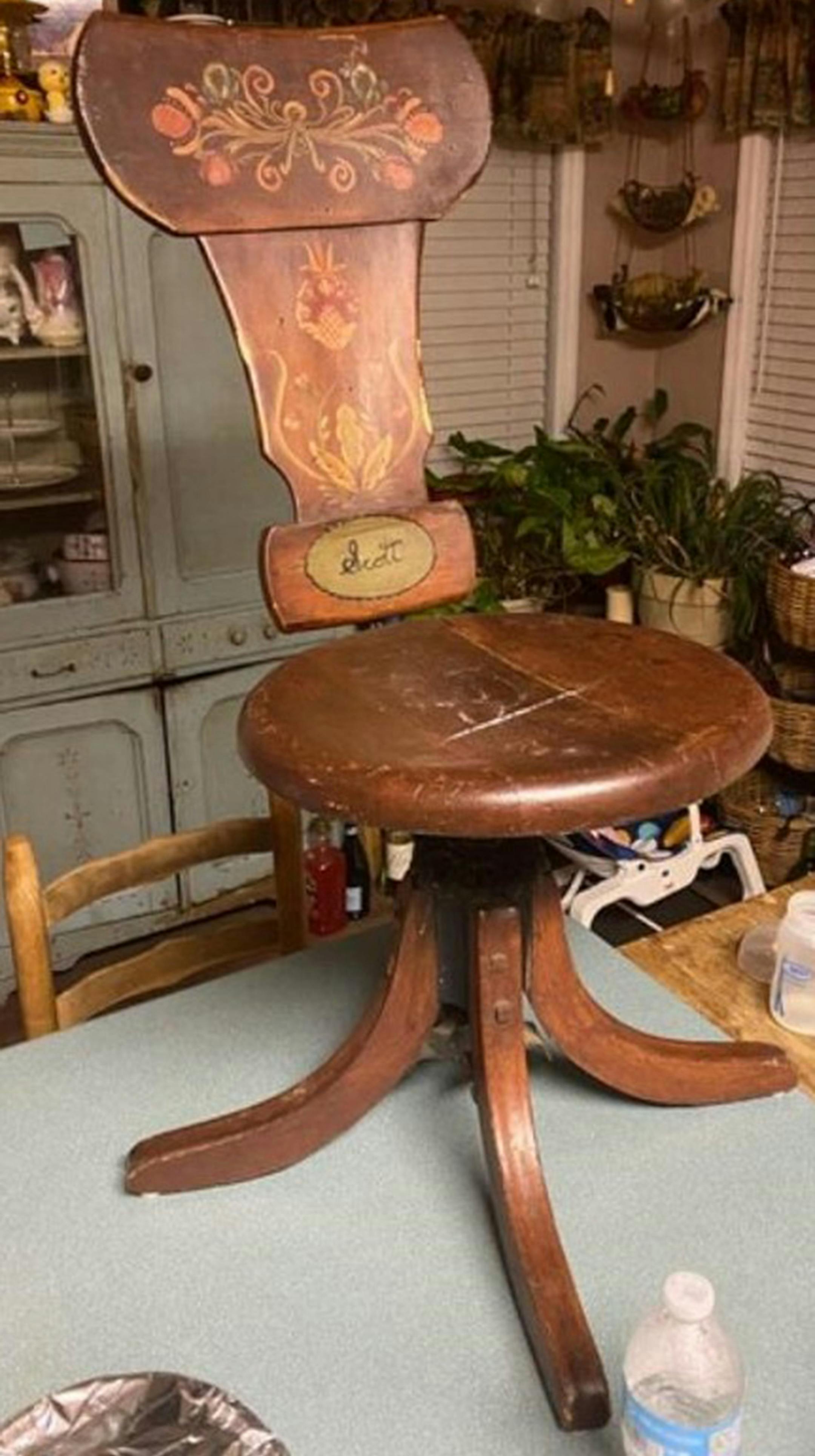 Is this a weird chair or a hybrid stool? (Handout/TNS)
