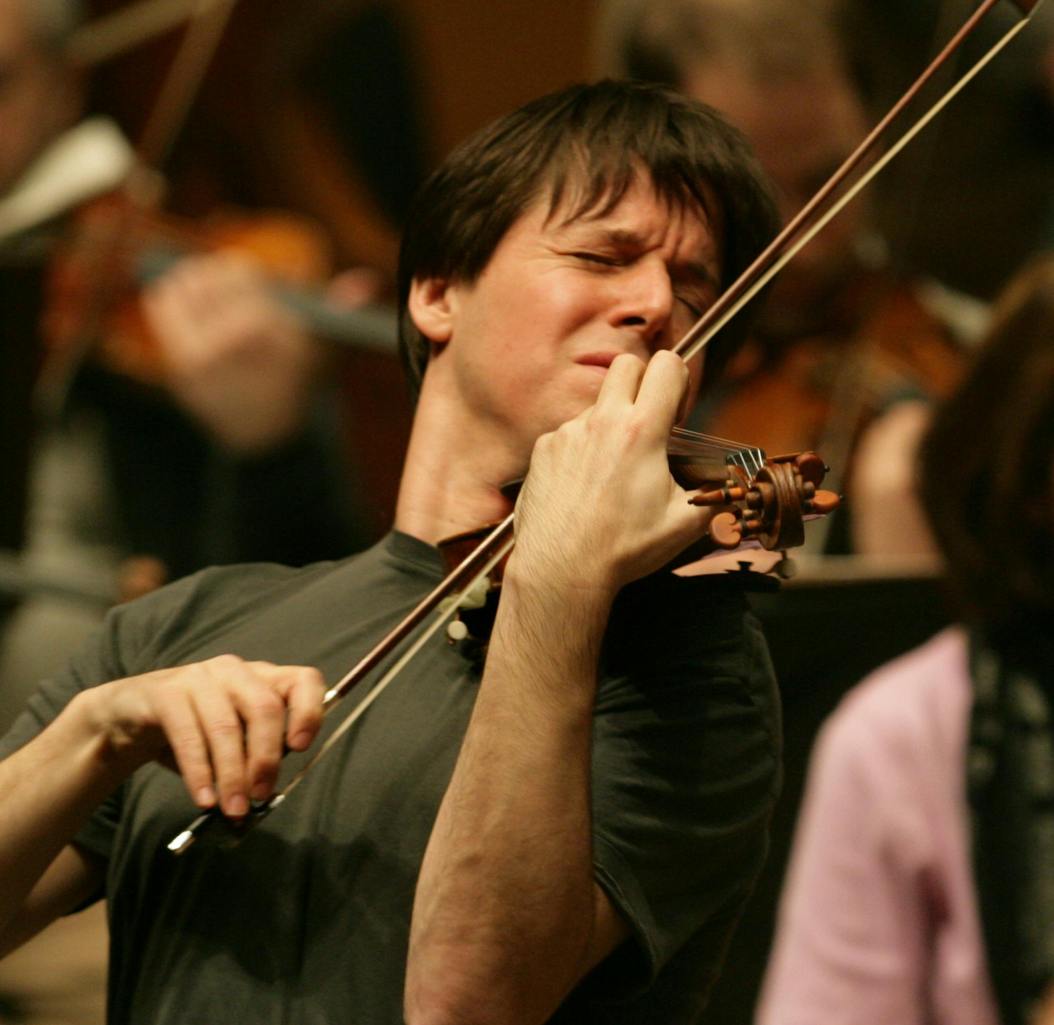 joel koyamaÔjkoyama@startribune.com atc0222 00006865a] Joshua Bell ( violin ) rehearsing repitoire for upcoming european tour with the Minnesota Orch.
