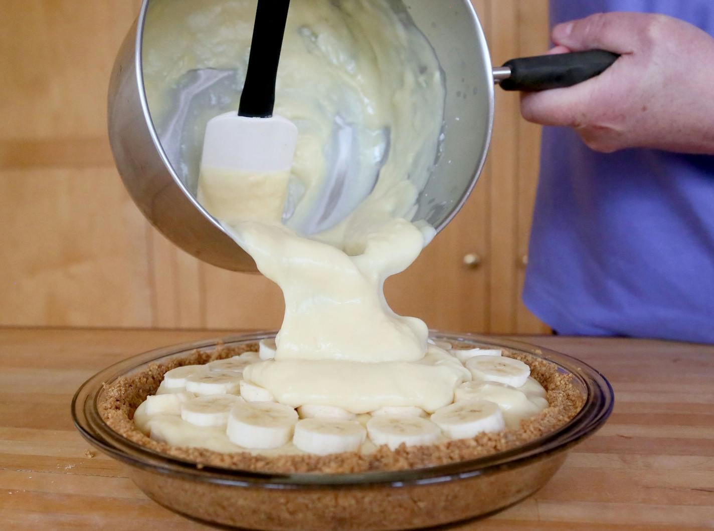 Banana Cream Pie, step by step process for making crust and custard Friday, April 10, 2015, in Edina, MN.](DAVID JOLES/STARTRIBINE)djoles@startribune.com Banana Cream Pie, step by step process for making crust and custard.