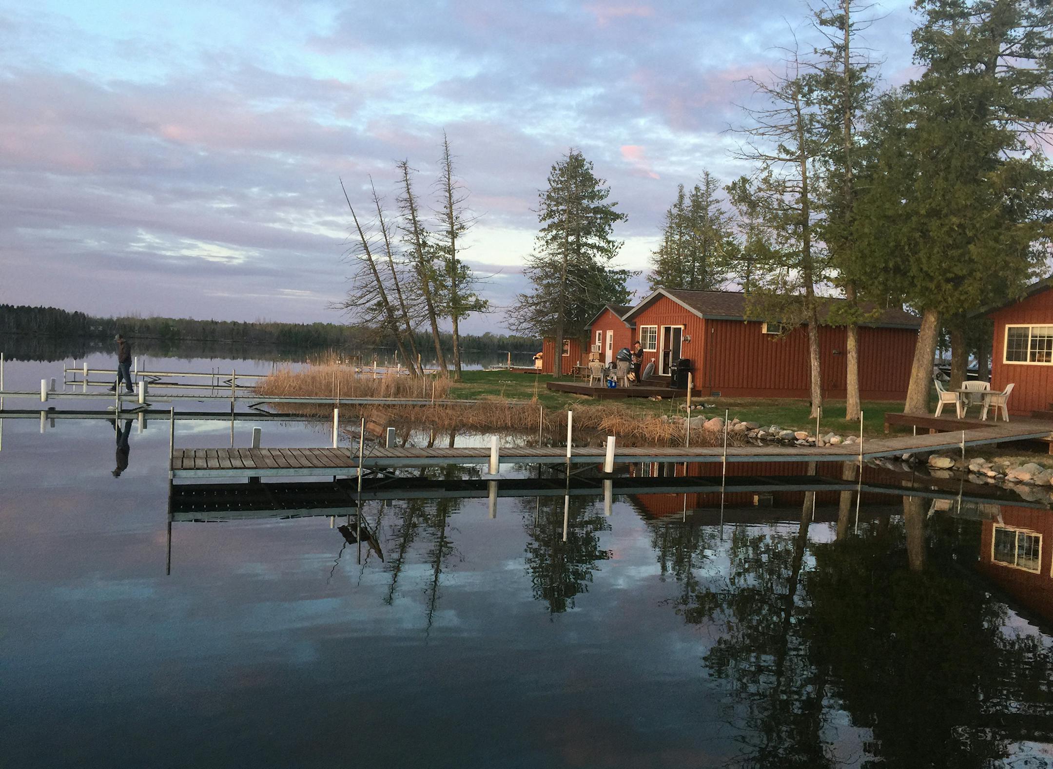 At a time when mom and pop resorts are folding, replaced &#xf3; to the degree they are replaced &#xf3; by vacation destinations that feature golf and water sports, along with fishing, the couple who own Paradise Resort on small Moose Lake near Bemidji are thriving