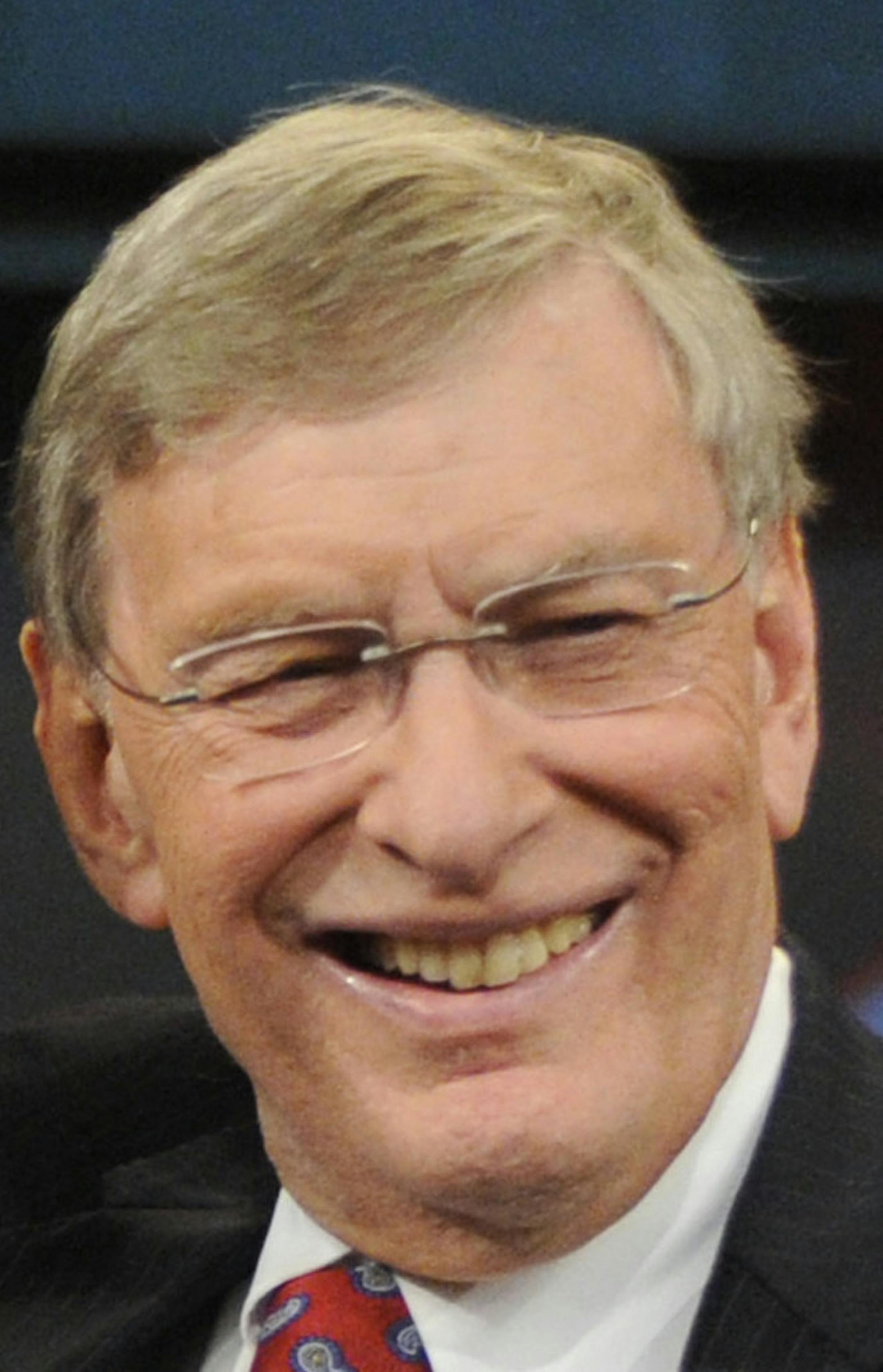 Baseball Commissioner Bud Selig, right, poses with shortstop Michael Chavis from Sprayberry Senior High School in Marietta, Ga., at the 2014 MLB baseball draft Thursday, June 5, 2014, in Secaucus, N.J. Chavis was selected by the Boston Red Sox with the 26th pick in the first round. (AP Photo/Bill Kostroun) ORG XMIT: NJBK117