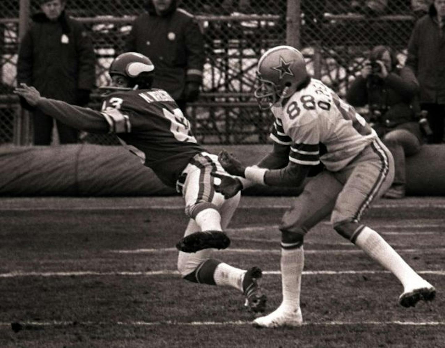 On a frozen Met Stadium field, Dallas' Drew Pearson snagged a Hail Mary pass after making contact with the Vikings' Nate Wright, a play that still pushes the buttons of Vikings fans as their playoff showdown nears.