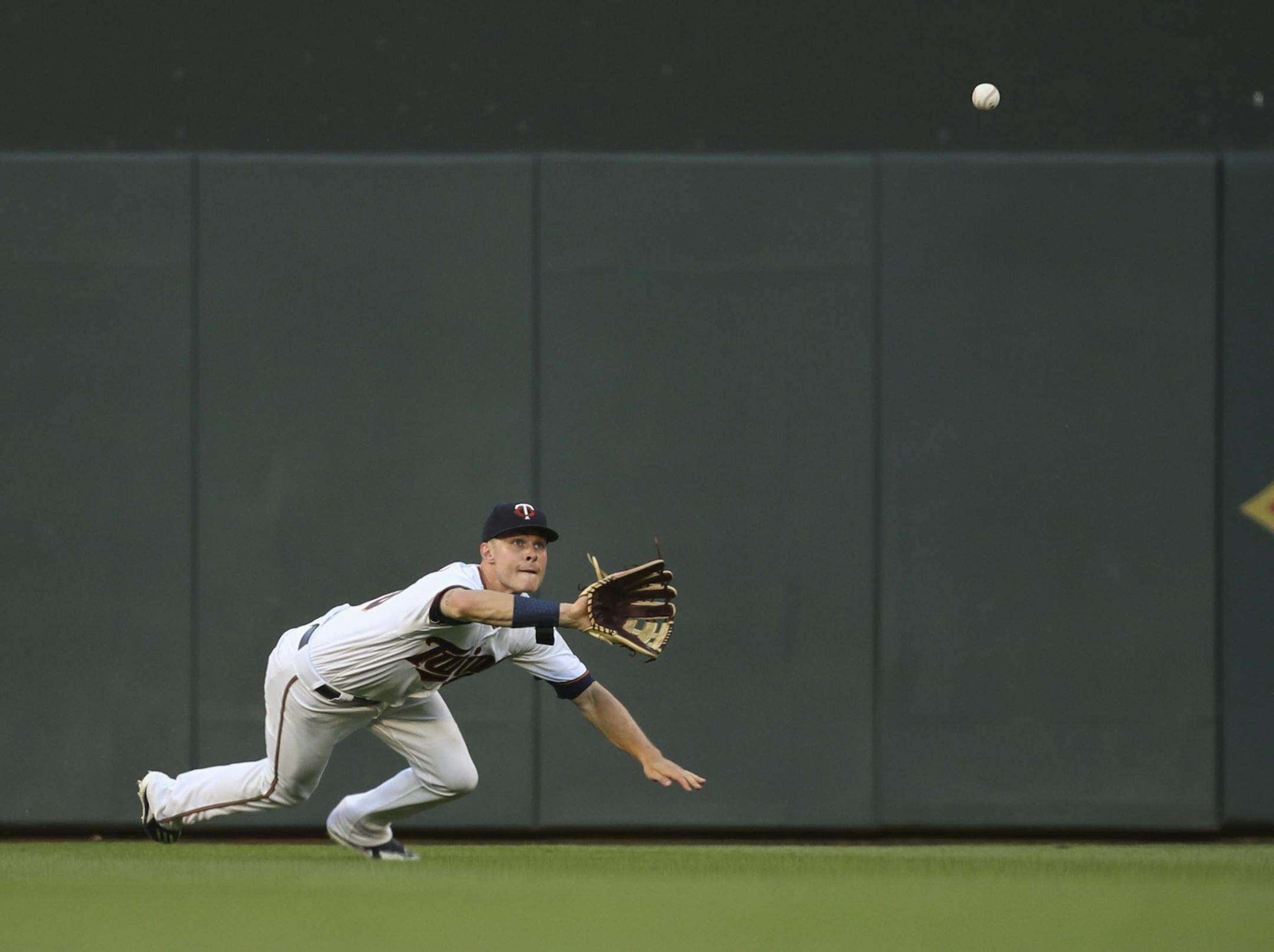Minnesota Twins right fielder Max Kepler dove to catch a fly ball hit by the Orioles' Caleb Joseph in the third inning.